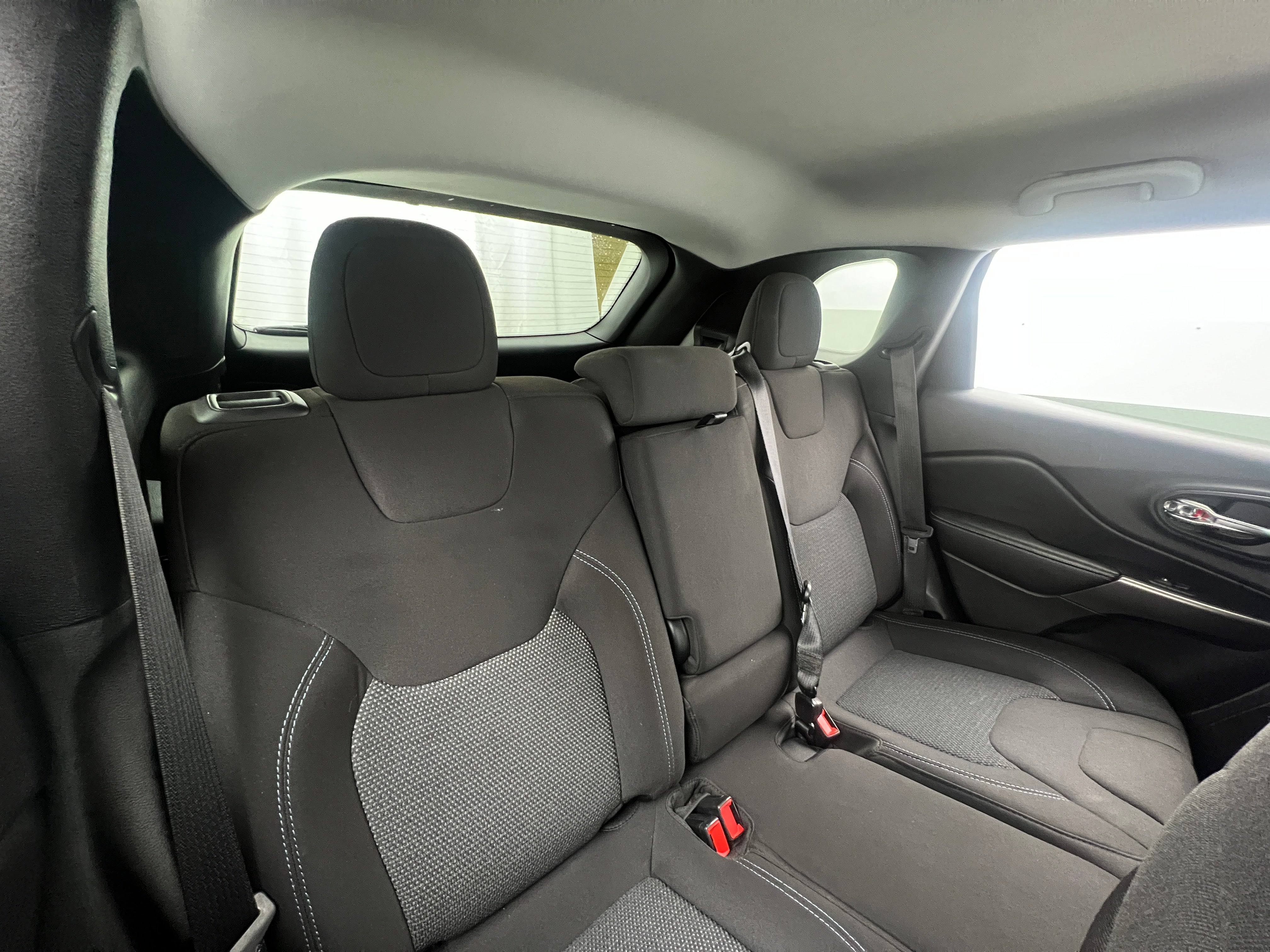 2020 Jeep Cherokee Latitude 6