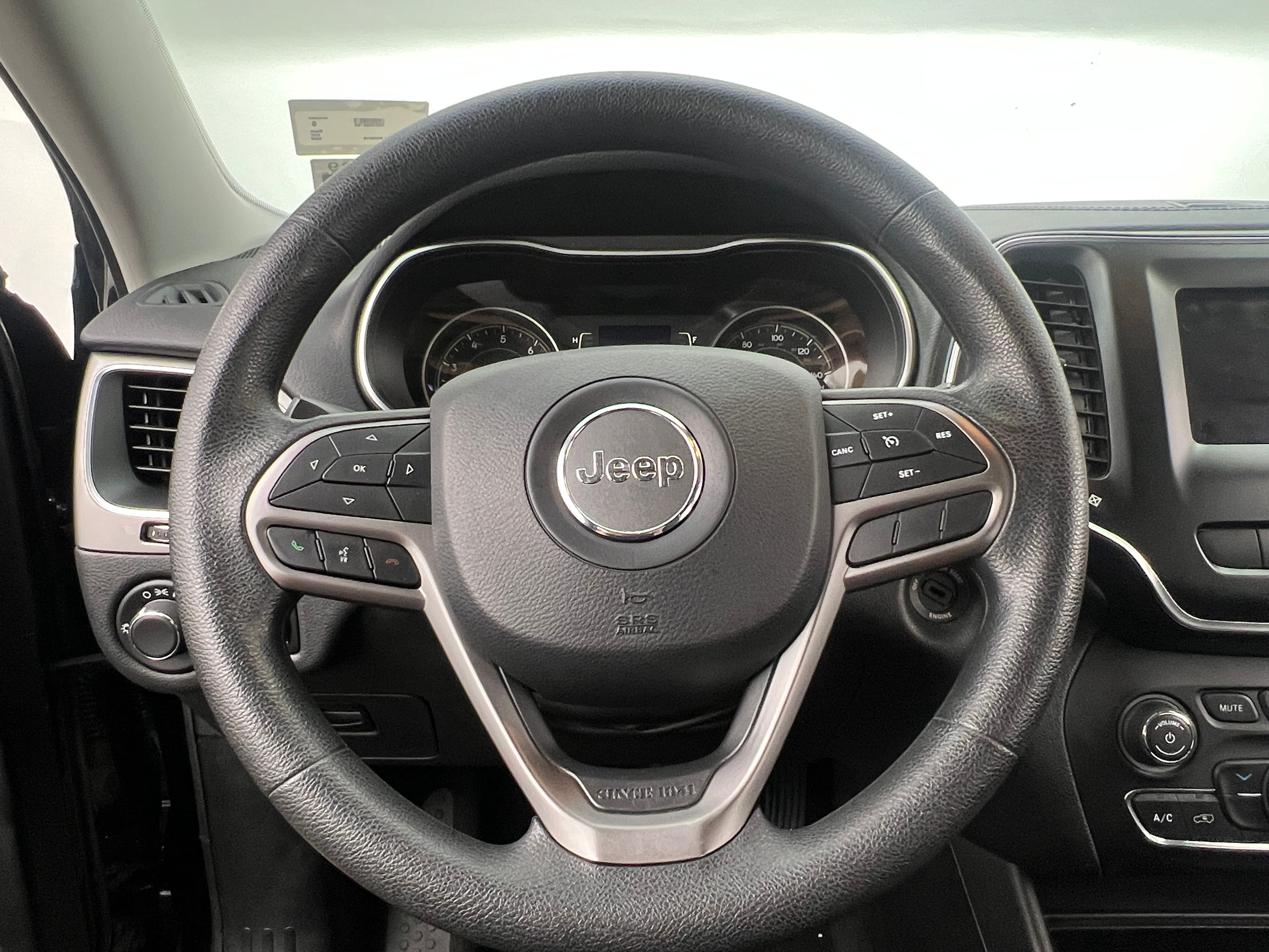 2020 Jeep Cherokee Latitude 5