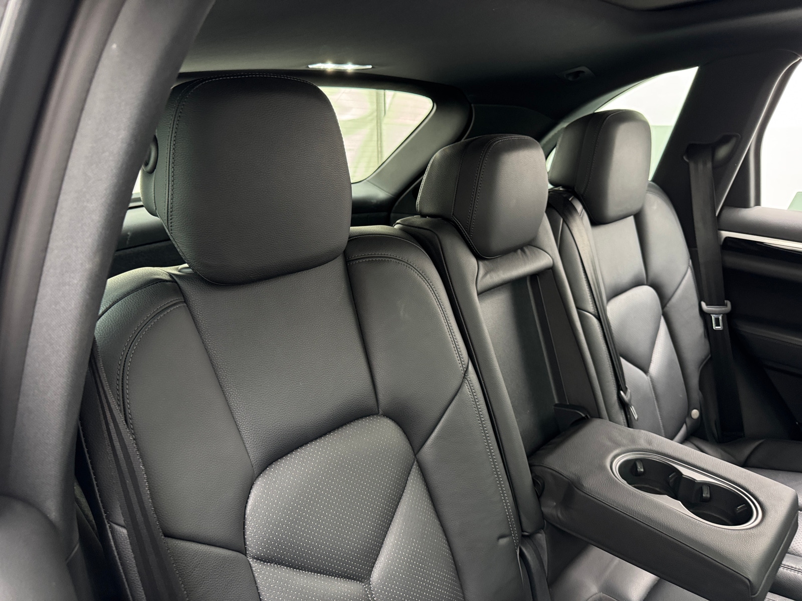 Thumbnail: 2016 Porsche Cayenne - 5