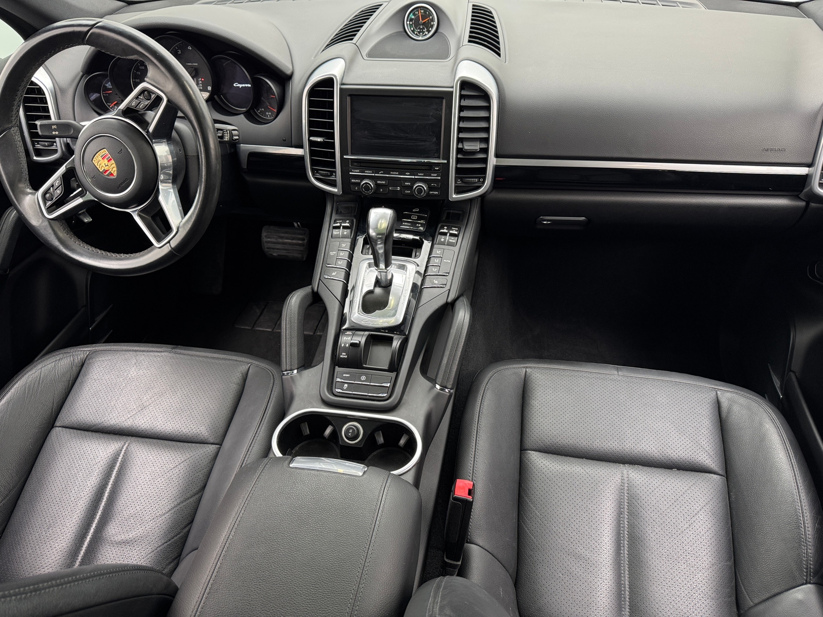 Thumbnail: 2016 Porsche Cayenne - 2