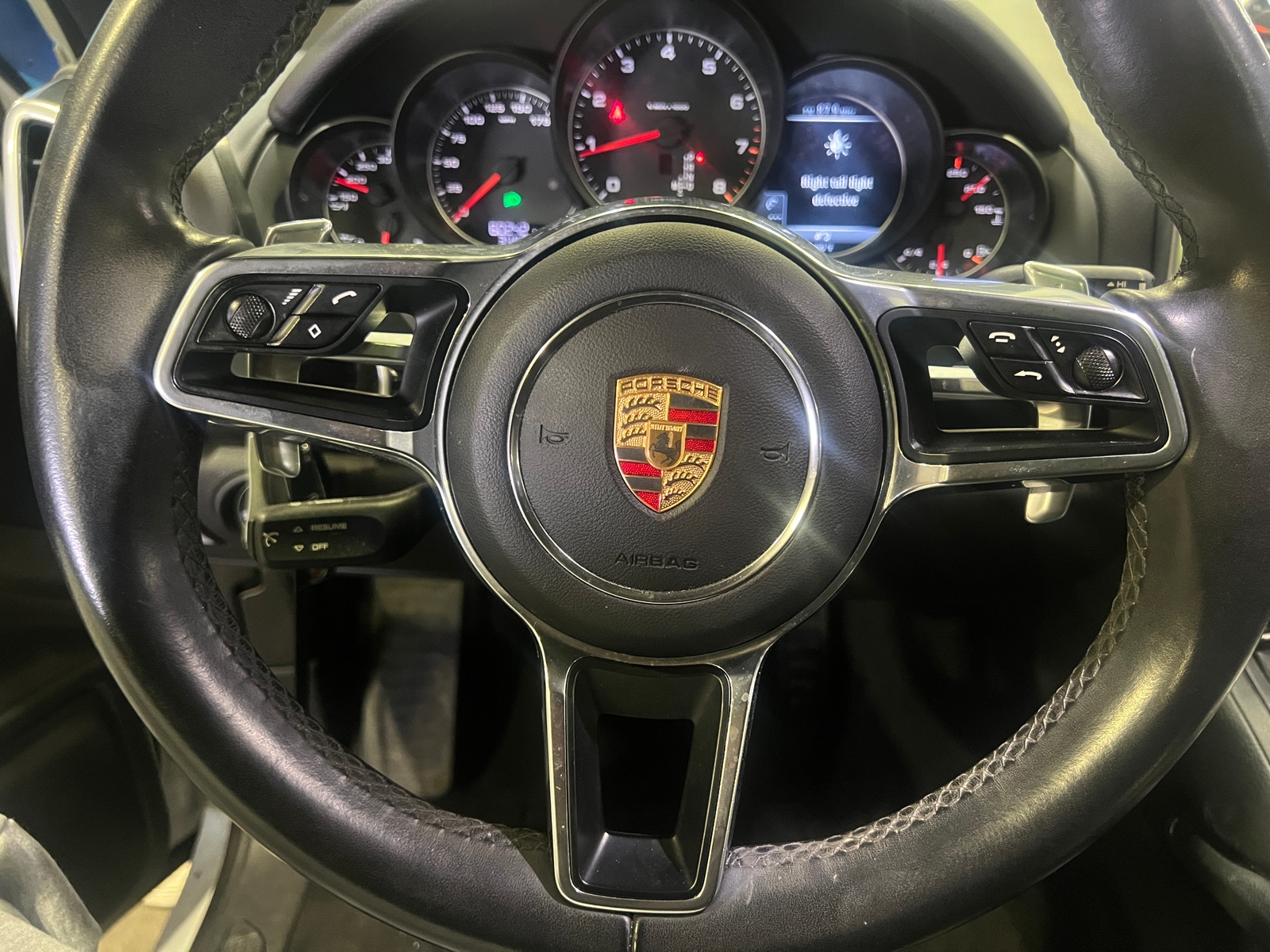 Thumbnail: 2016 Porsche Cayenne - 4