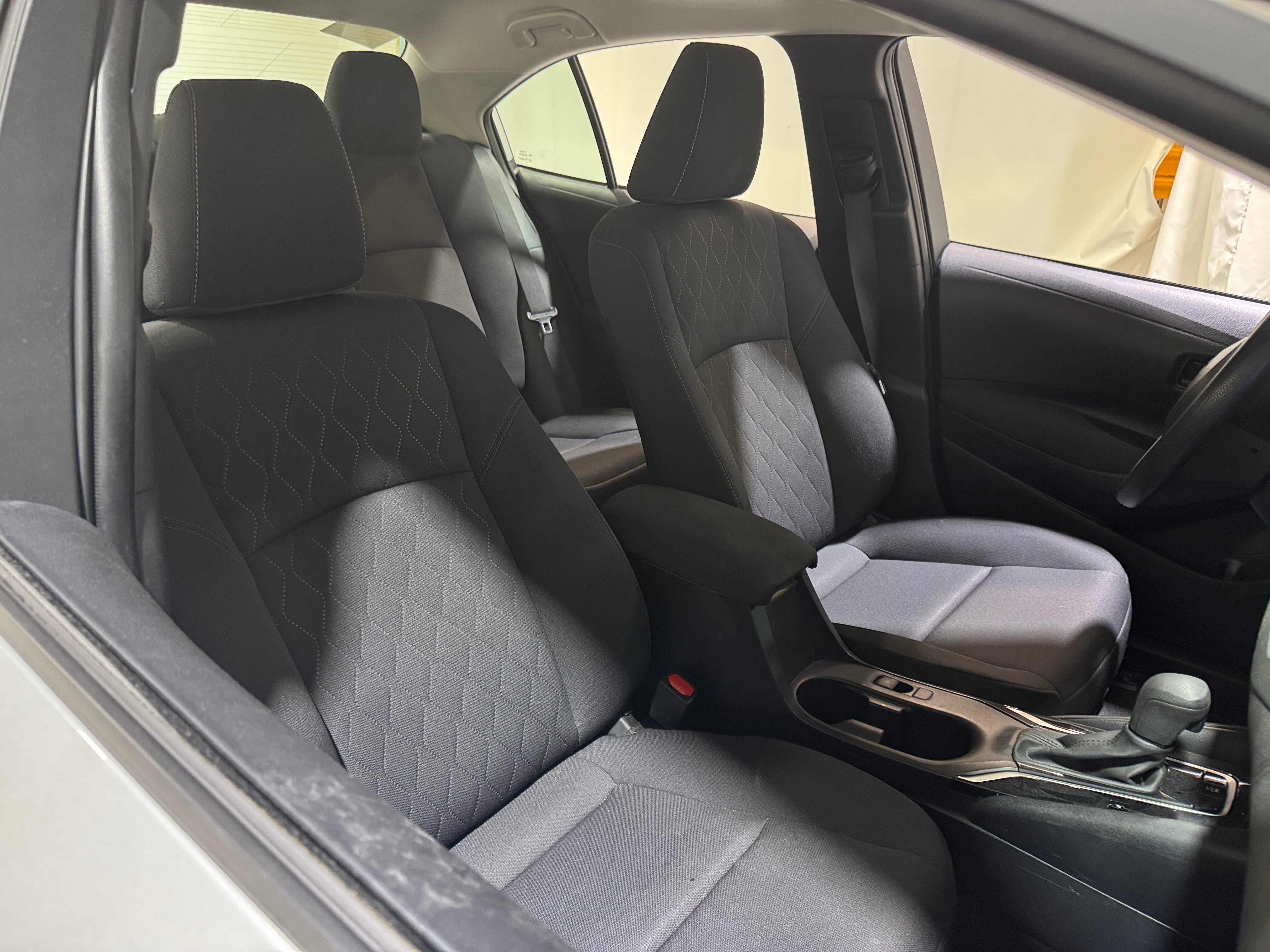 2024 Toyota Corolla LE 2