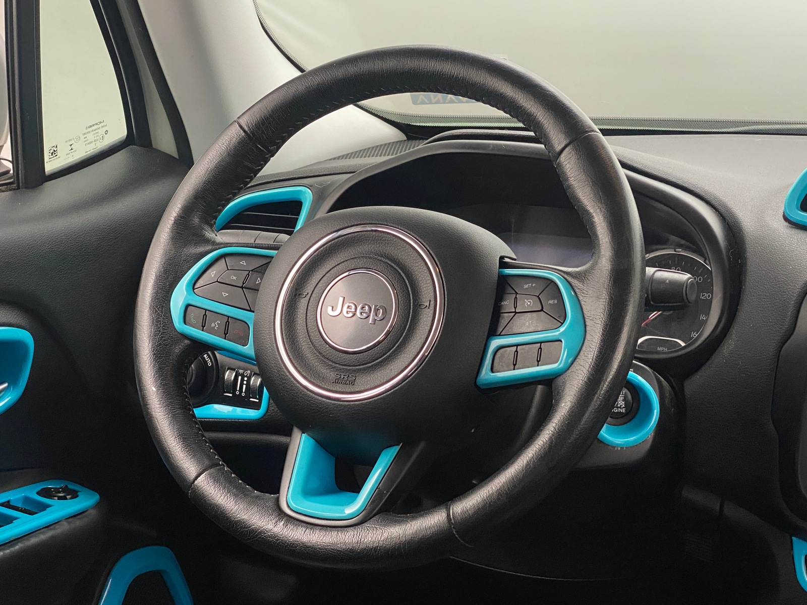 Thumbnail: 2016 Jeep Renegade - 4