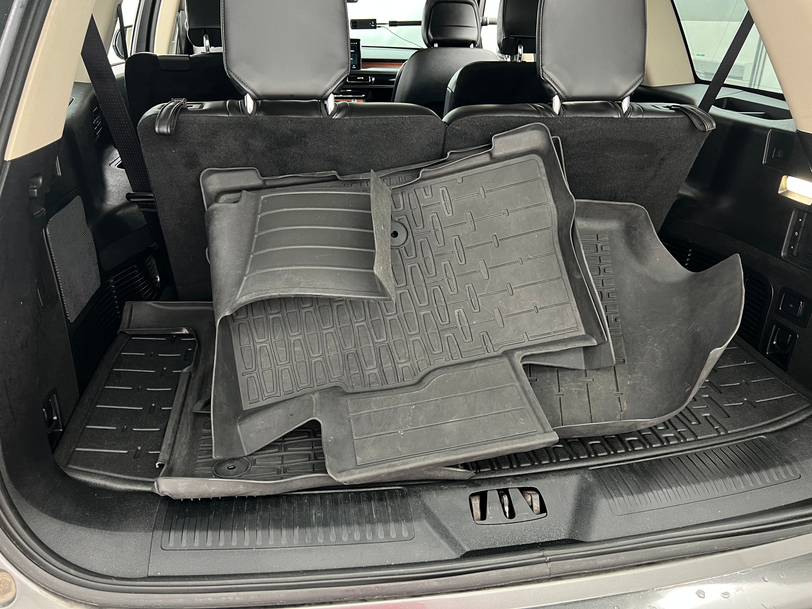 Thumbnail: 2020 Lincoln Aviator - 6