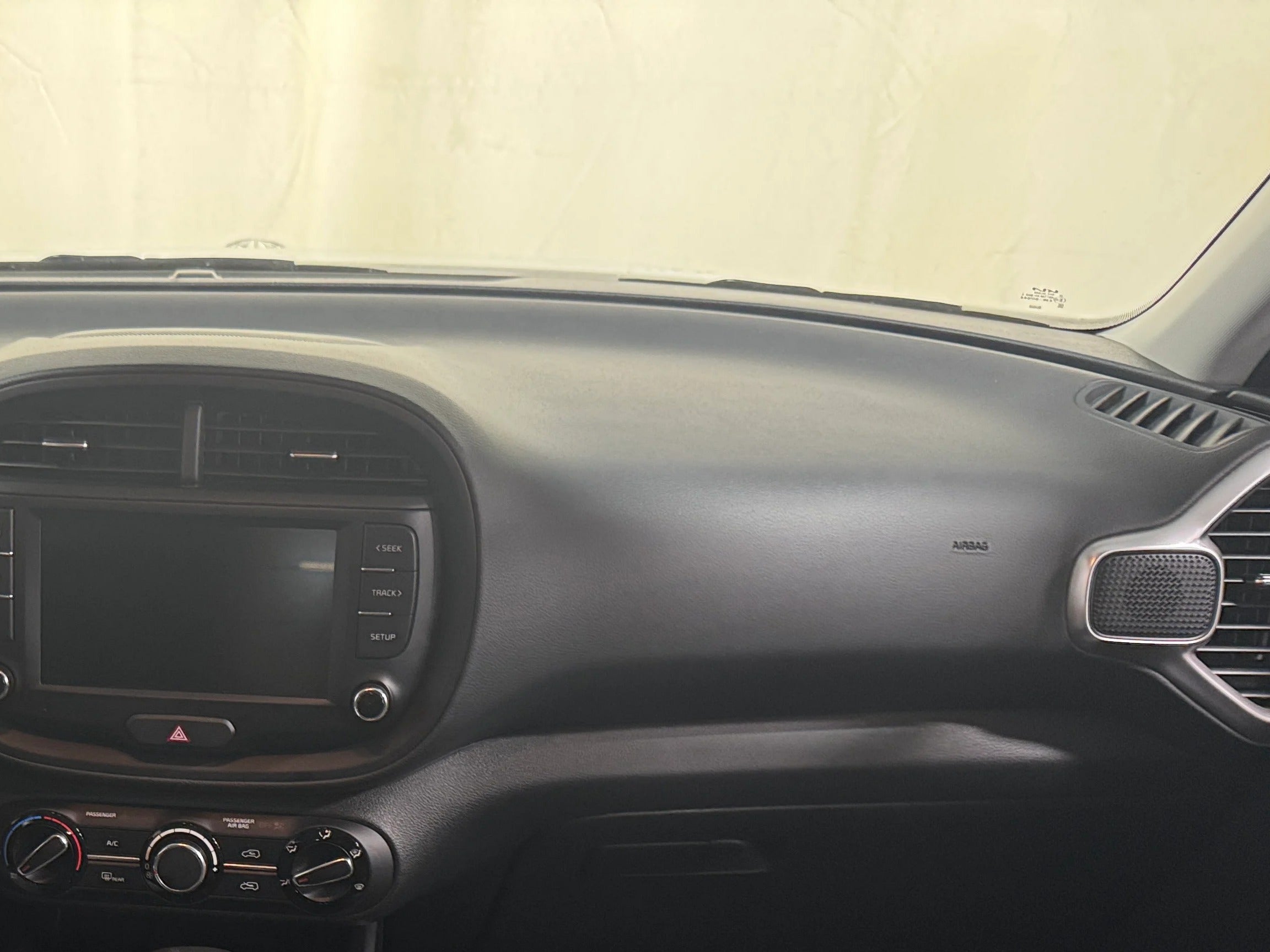 2024 Kia Soul LX 3