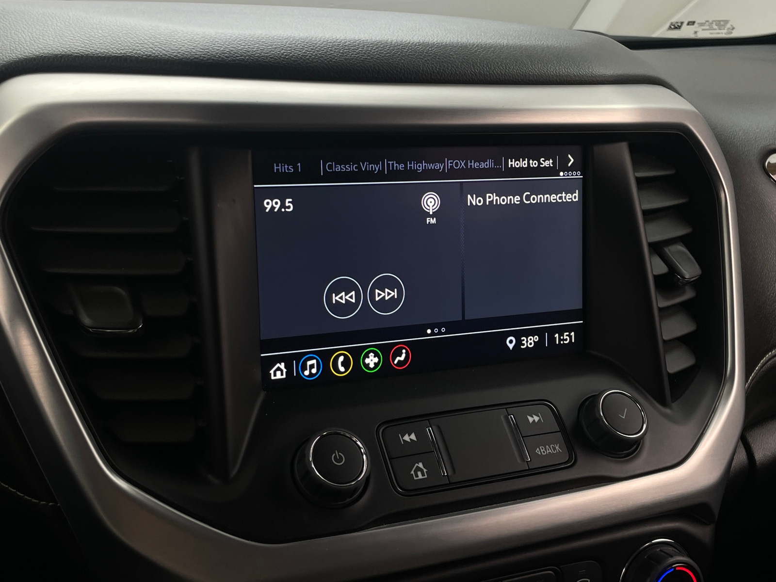 Thumbnail: 2023 GMC Acadia - 4