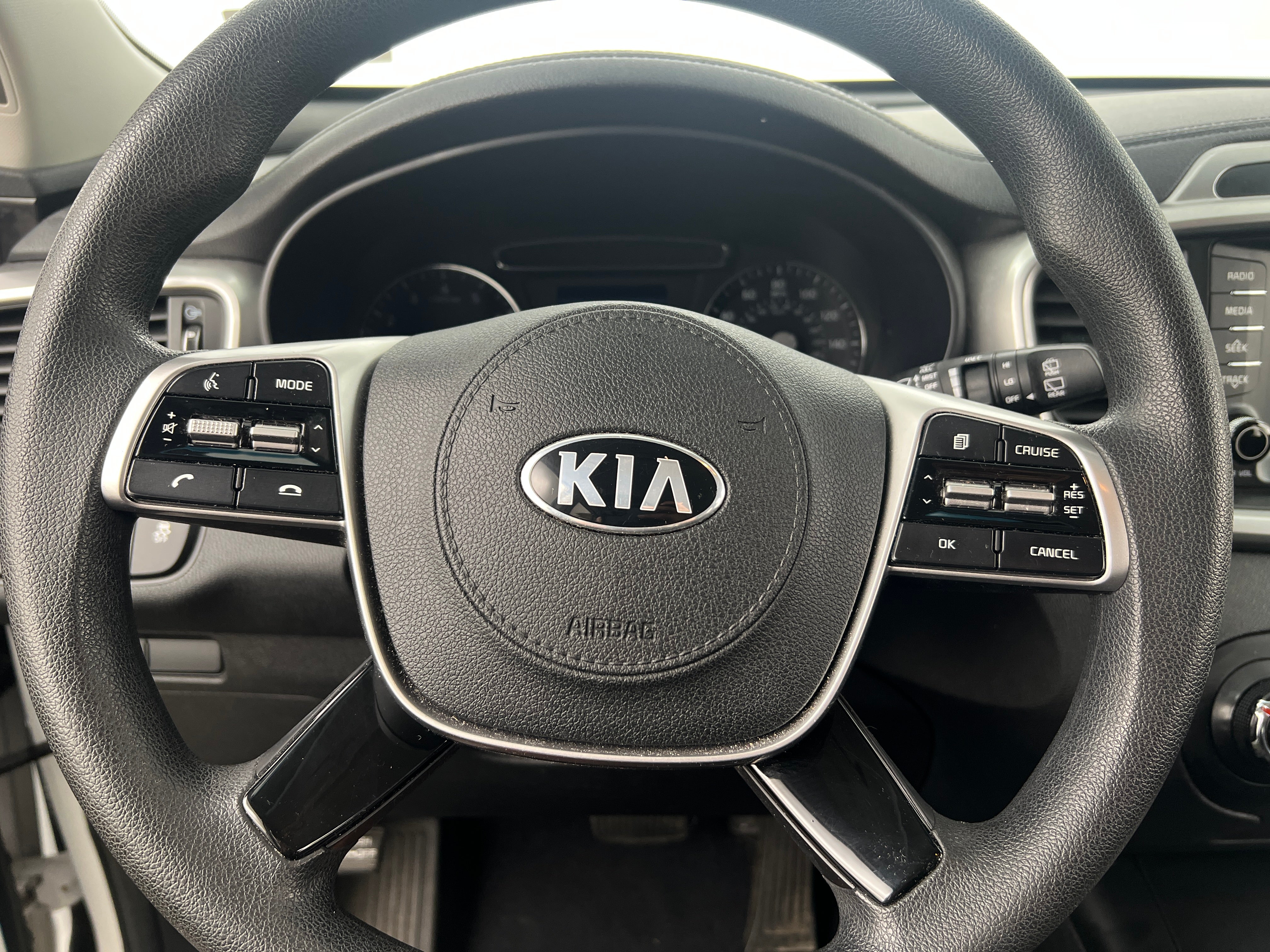 2020 Kia Sorento LX 5