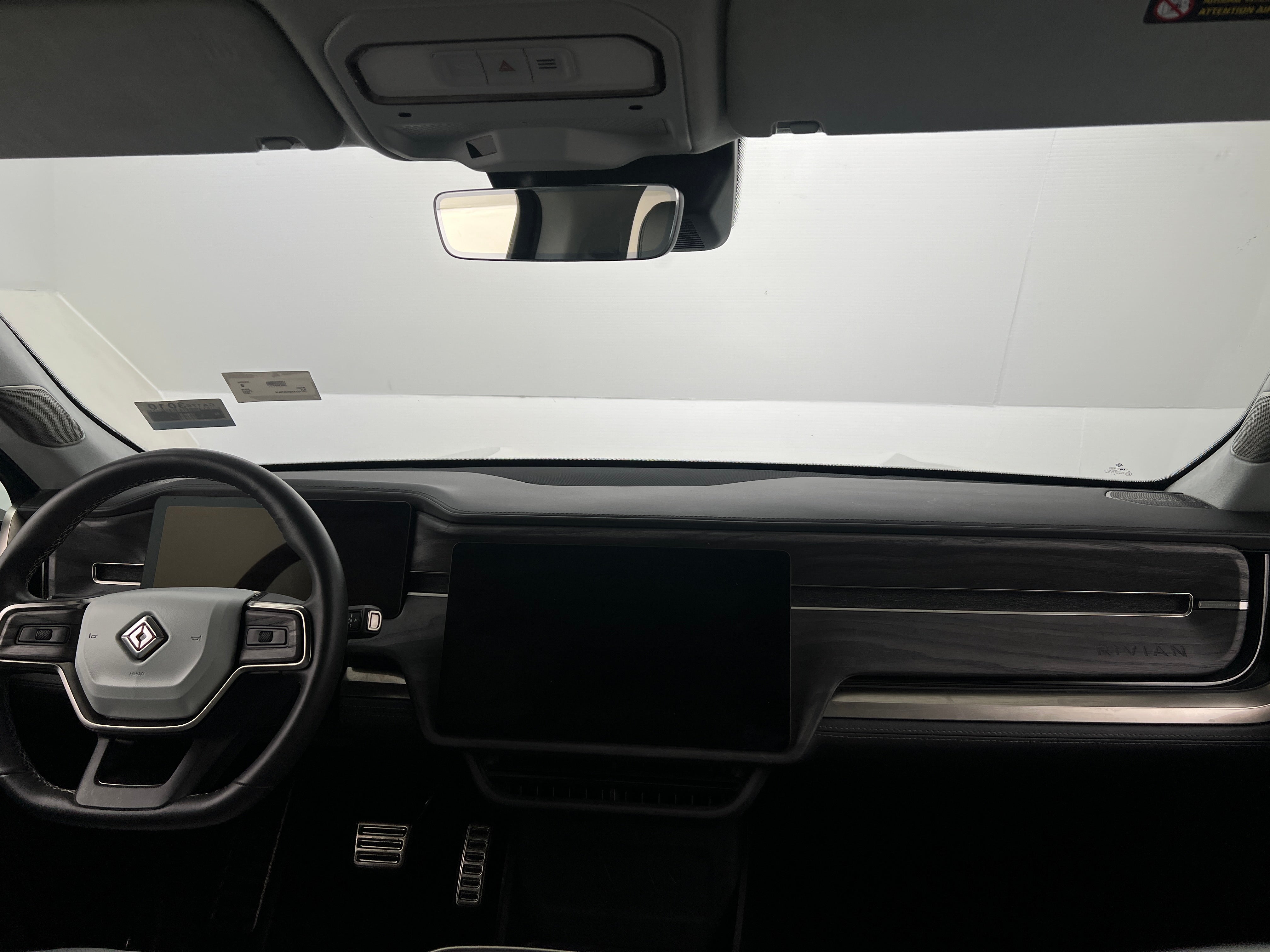 2022 Rivian R1T Adventure 2