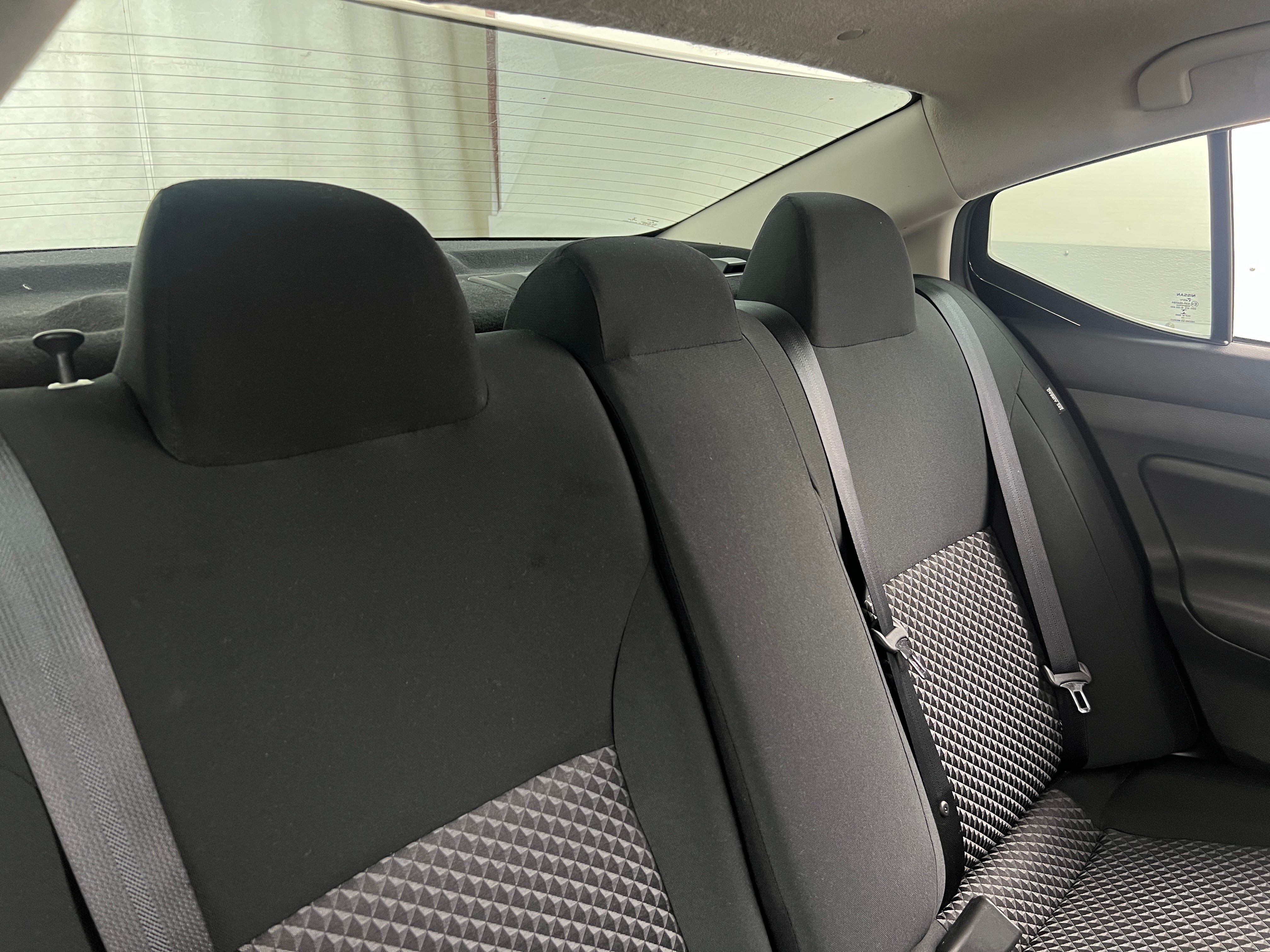 2020 Nissan Versa S 6