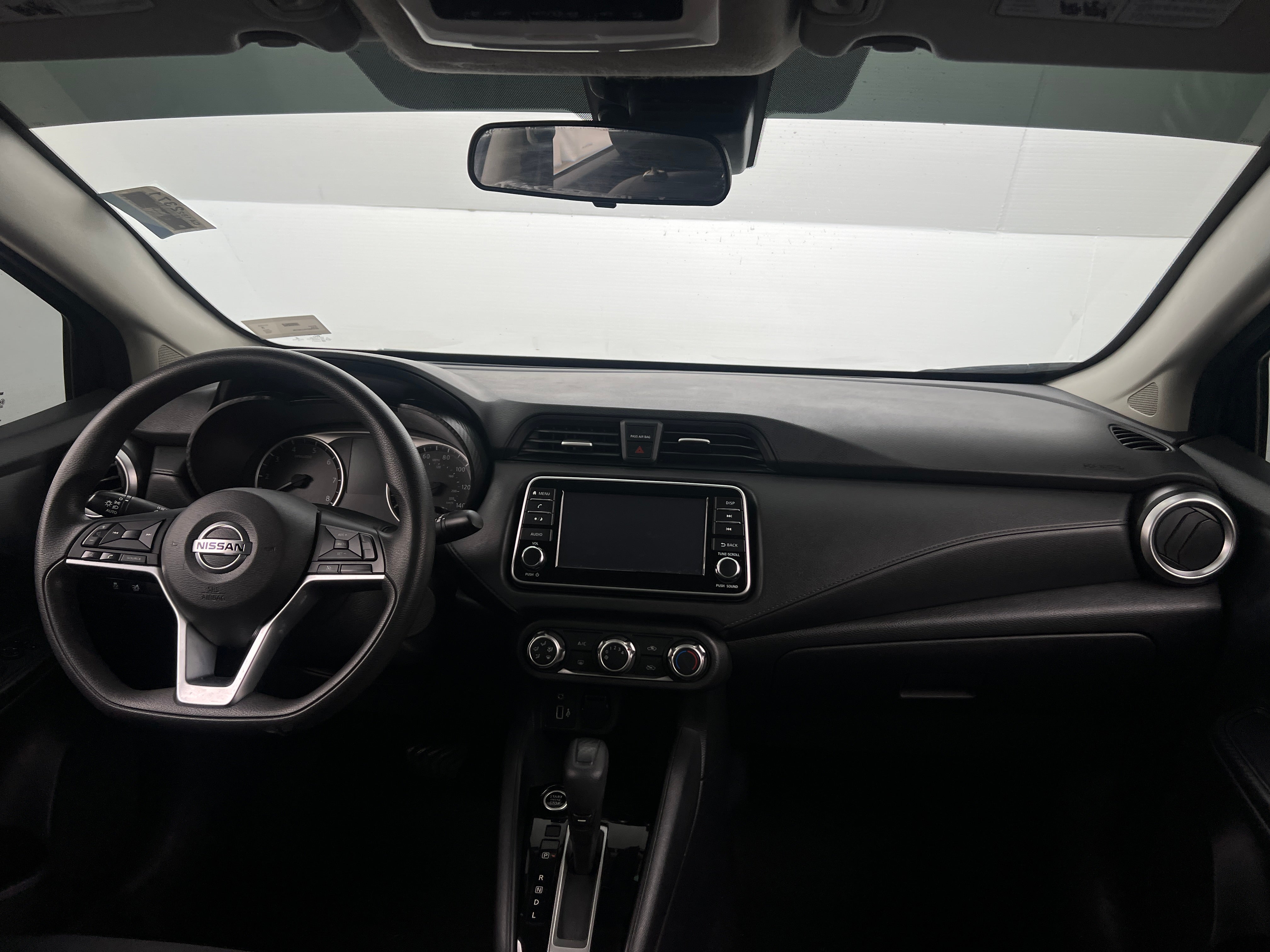 2020 Nissan Versa S 3