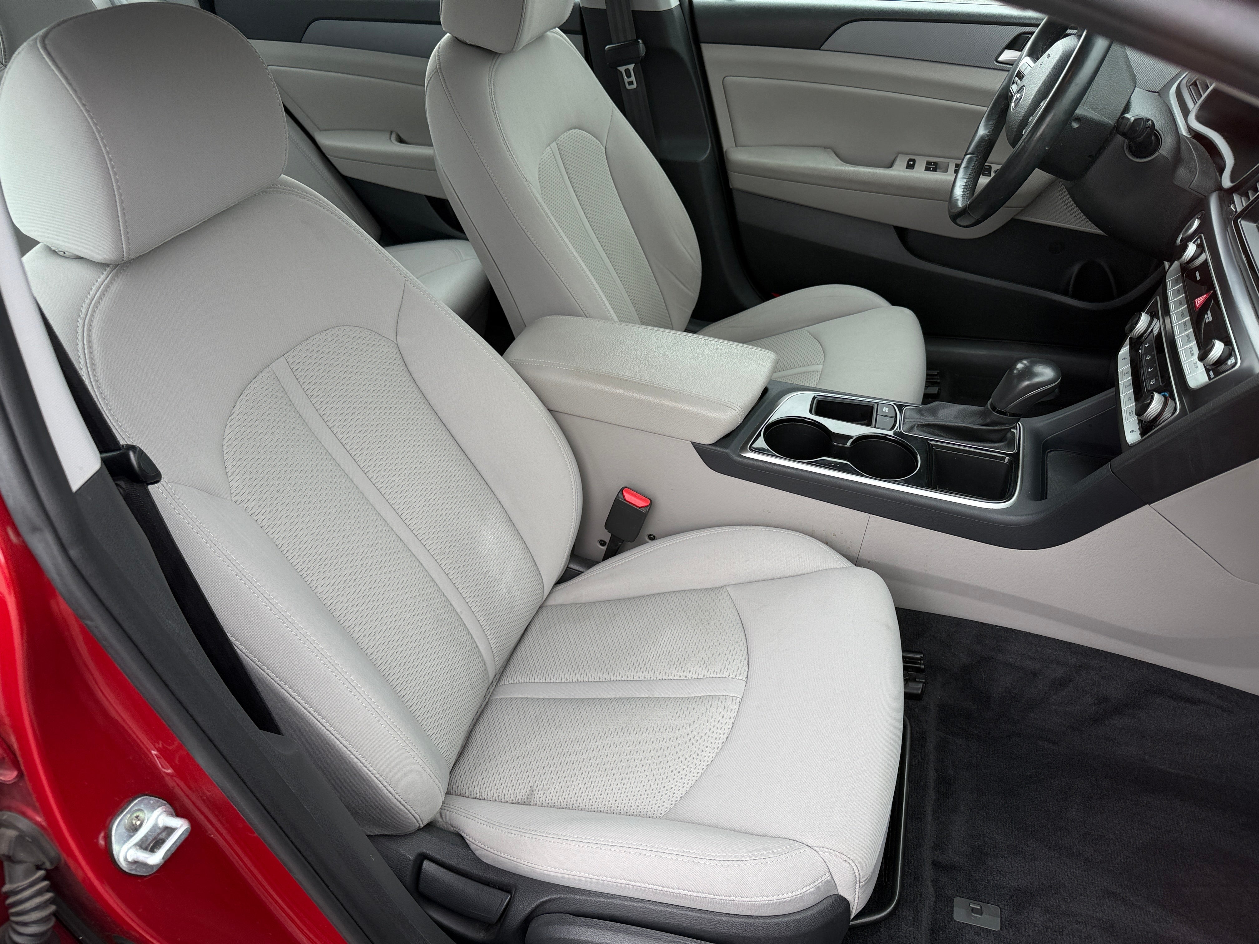 2018 Hyundai Sonata SEL 2