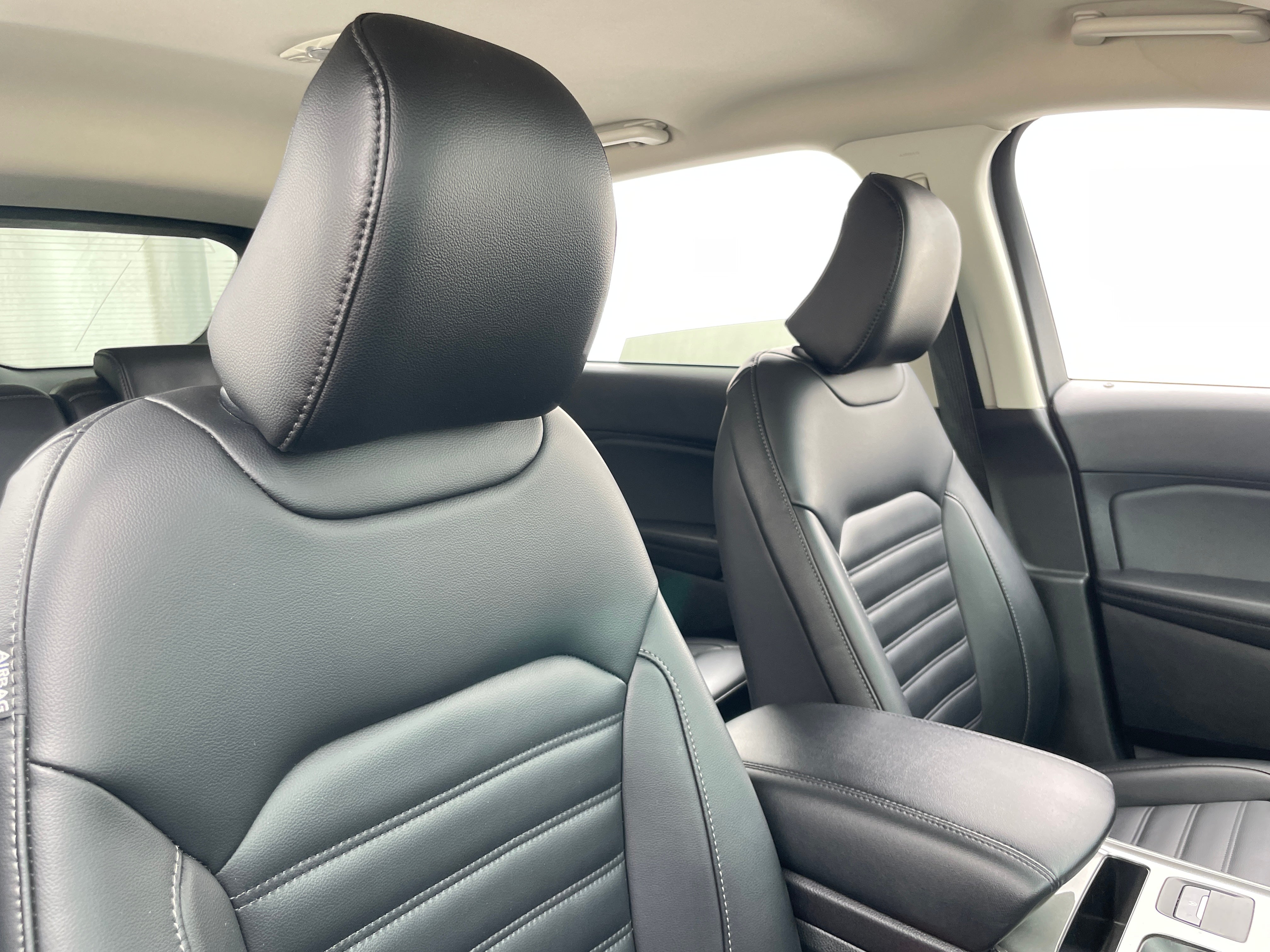 2024 Ford Edge SEL 2