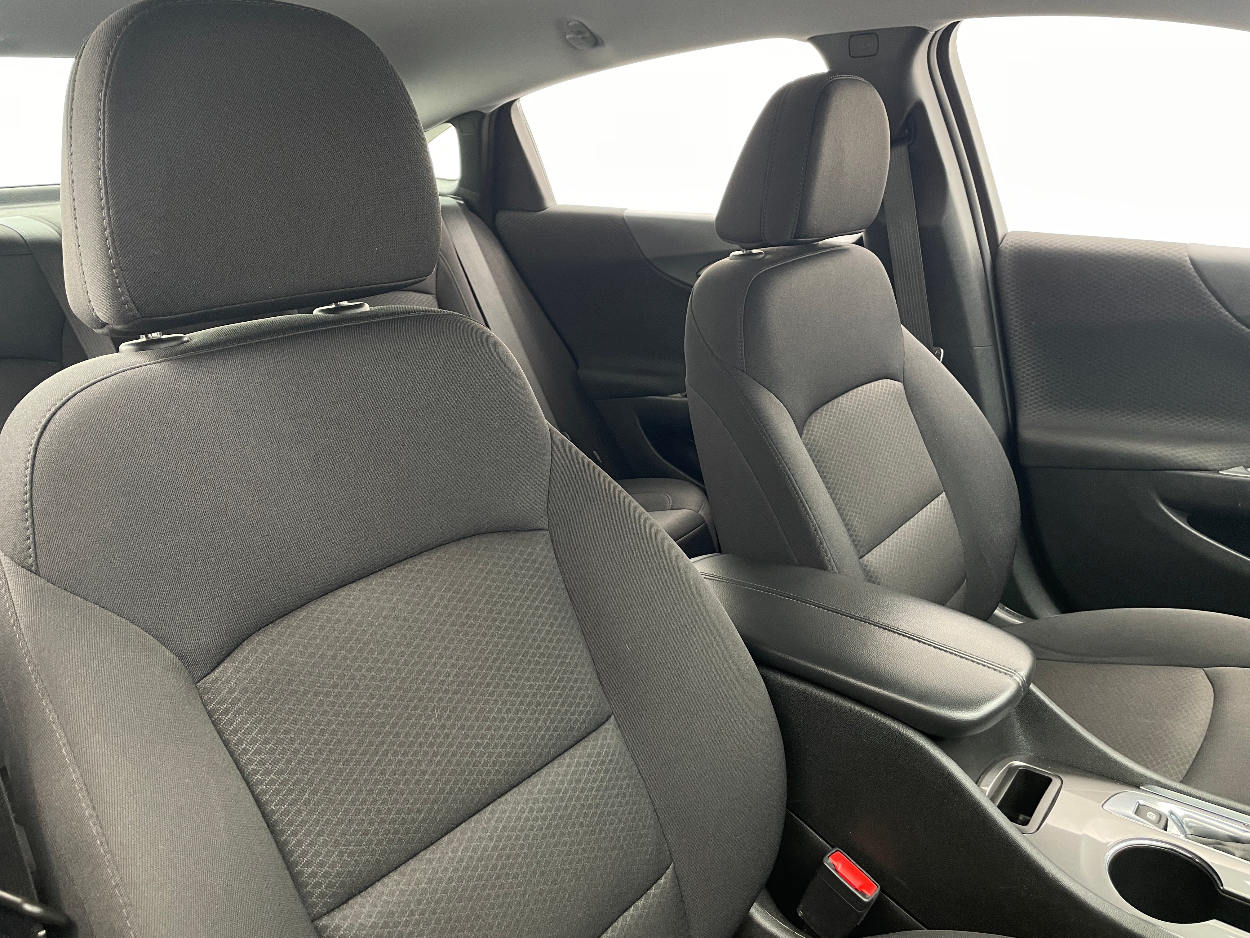 2023 Chevrolet Malibu LT 2
