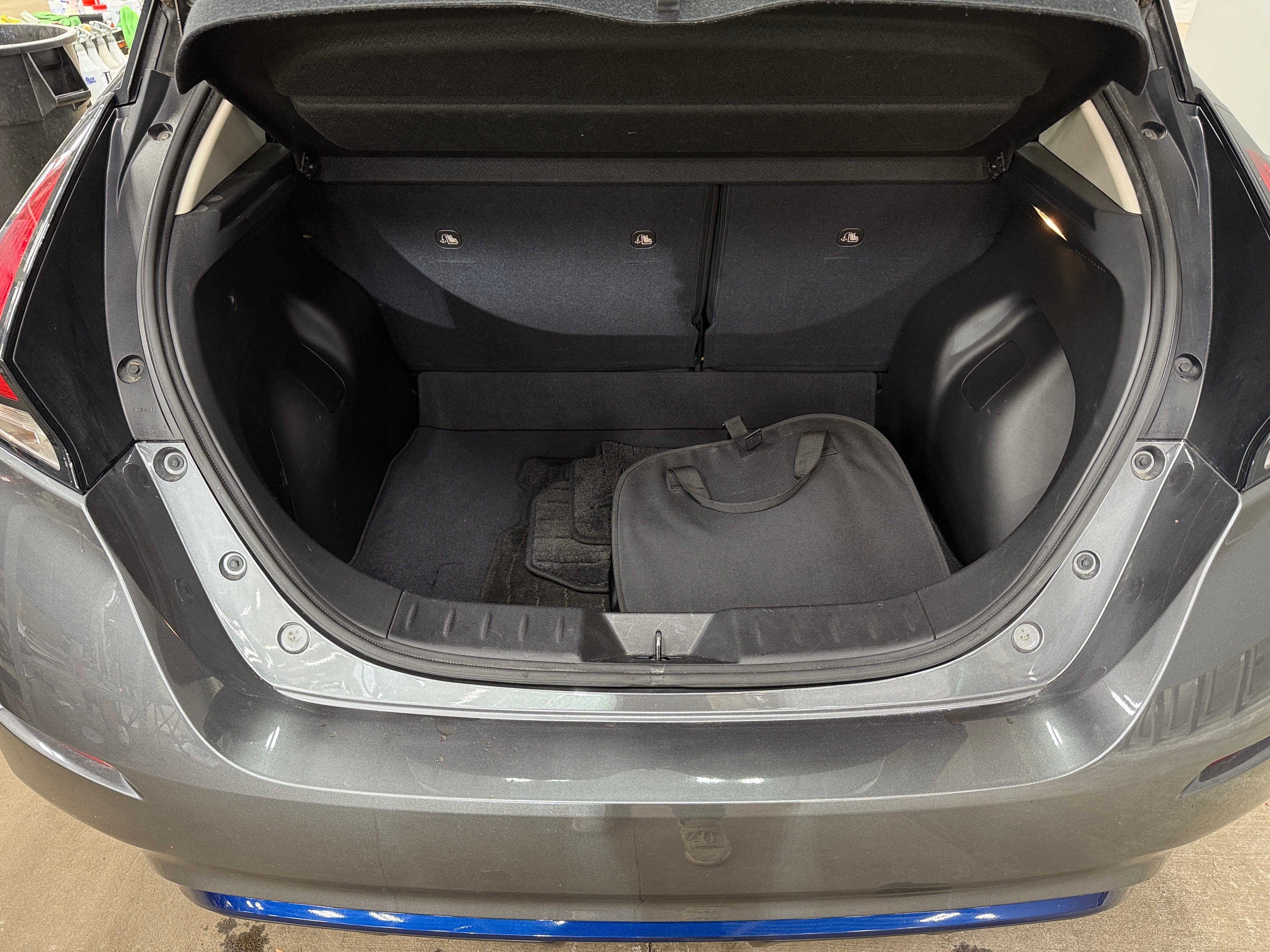 2018 Nissan Leaf SV 7