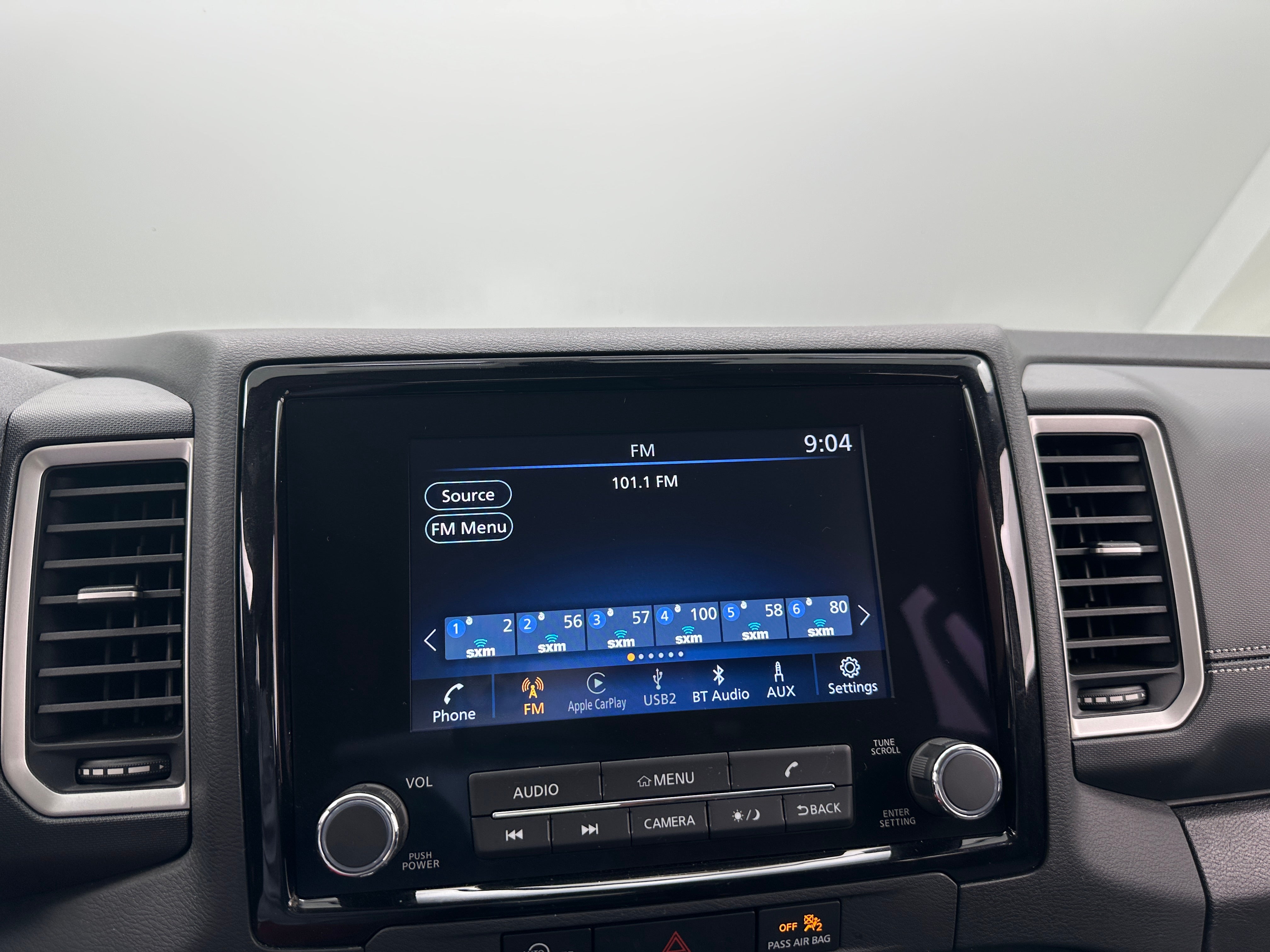 2024 Nissan Frontier SV 4