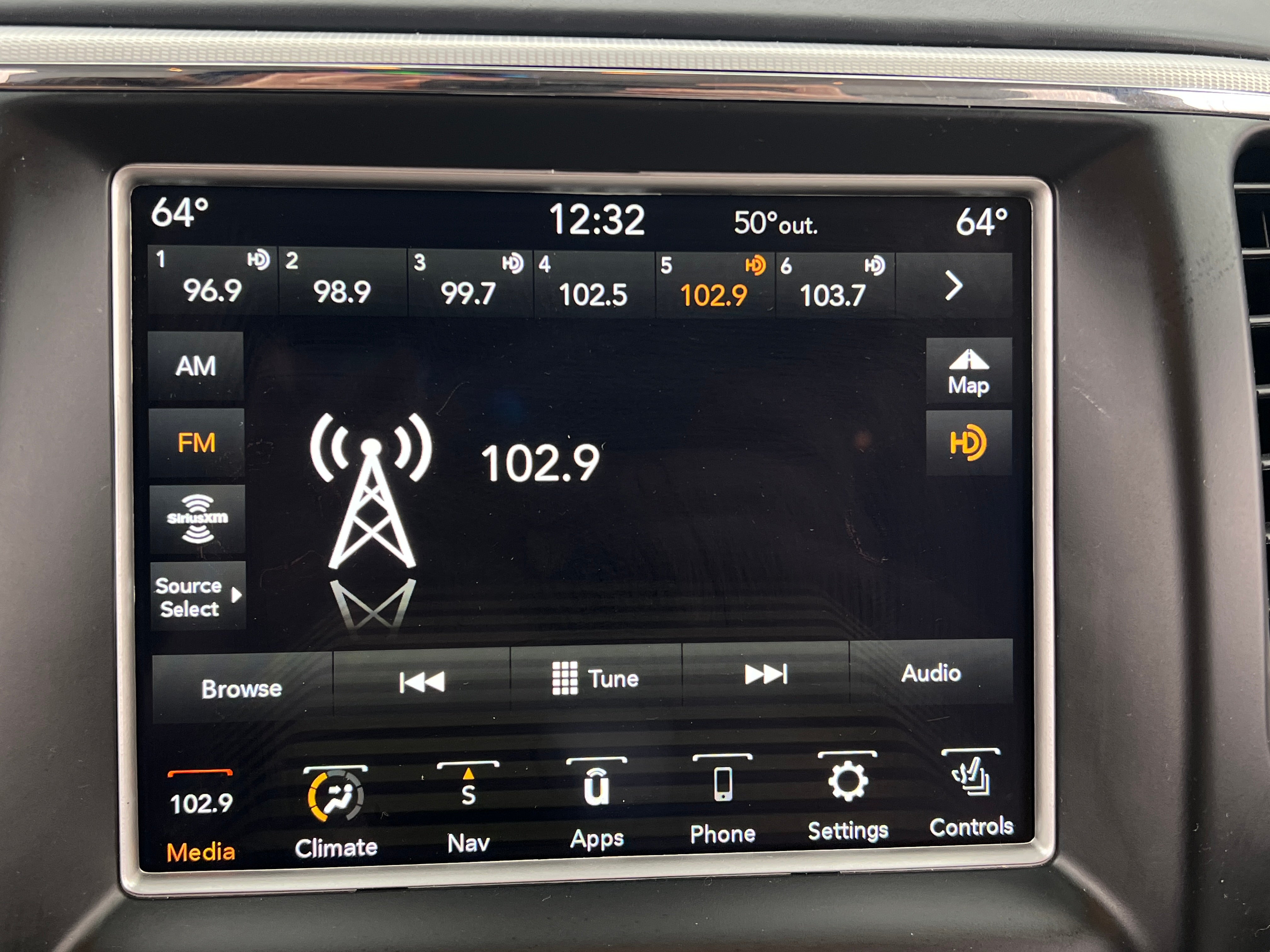 2018 Jeep Grand Cherokee Summit 3