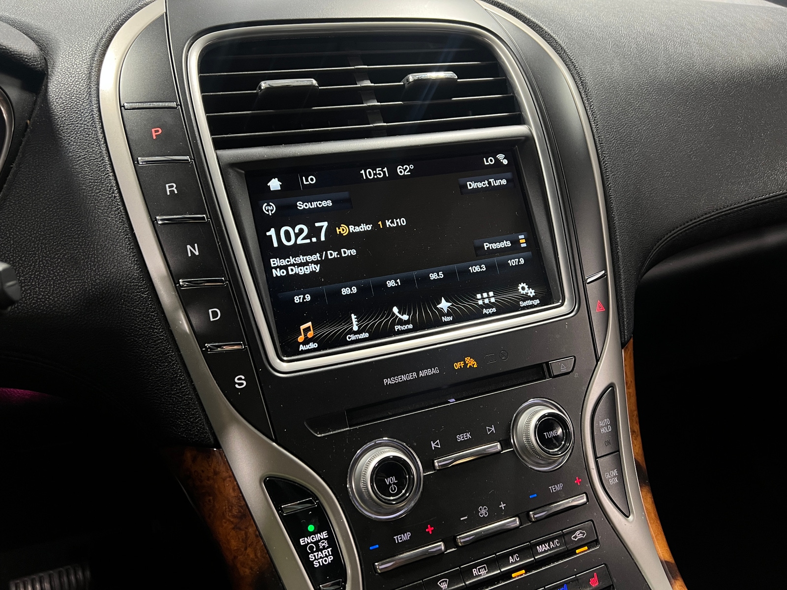 Thumbnail: 2017 Lincoln MKX - 3