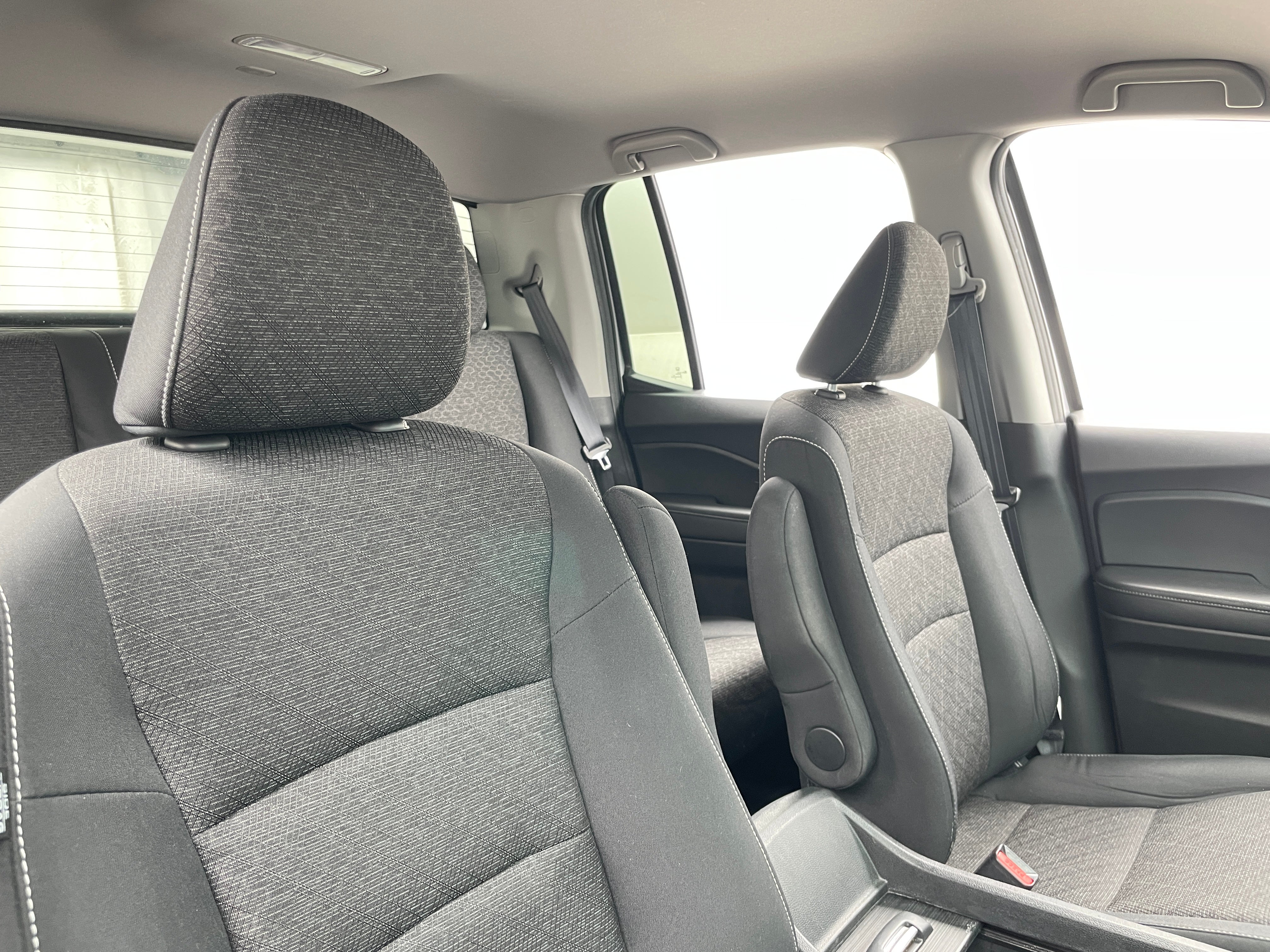 2022 Honda Ridgeline Sport 2
