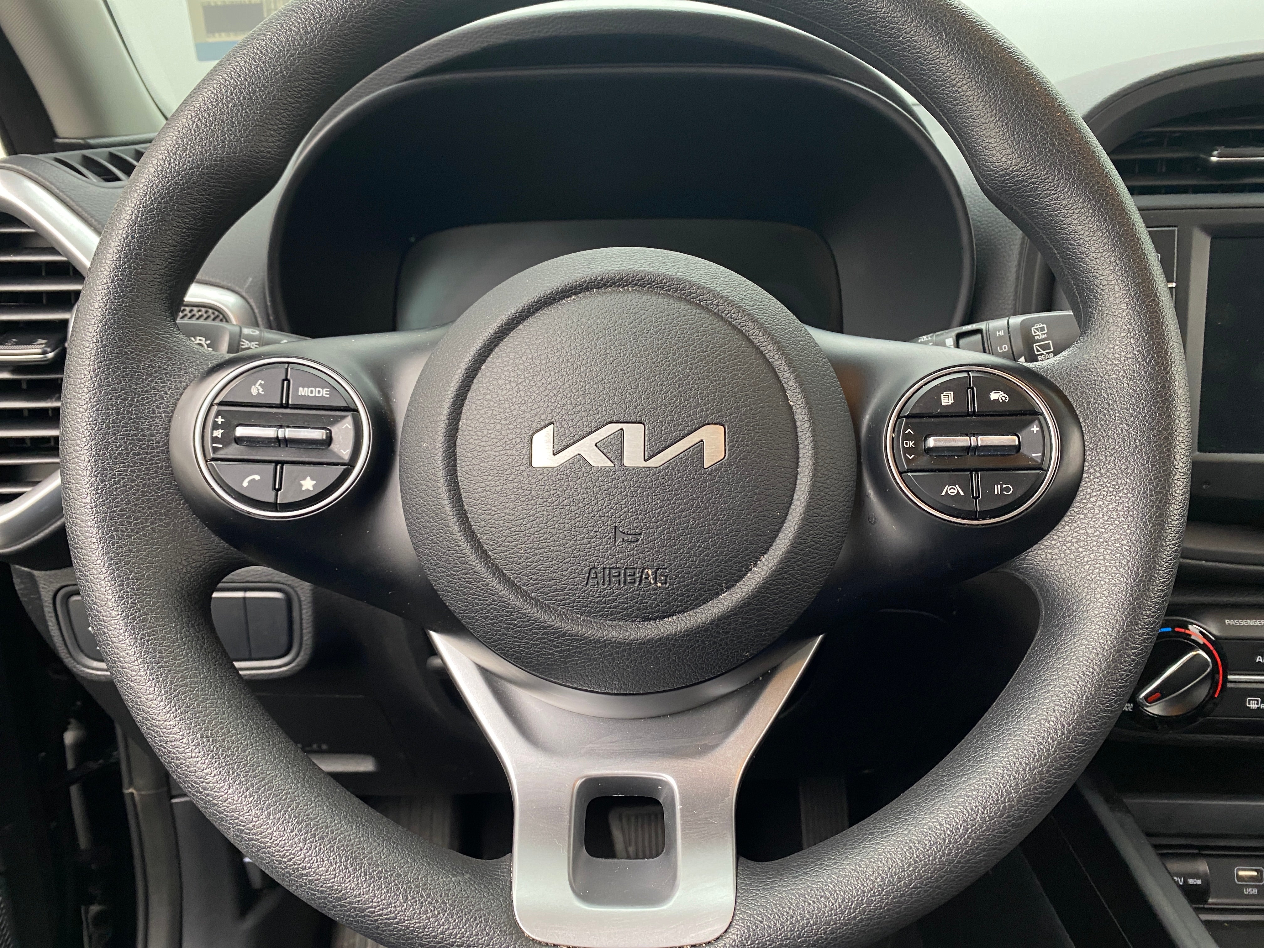 2024 Kia Soul LX 5