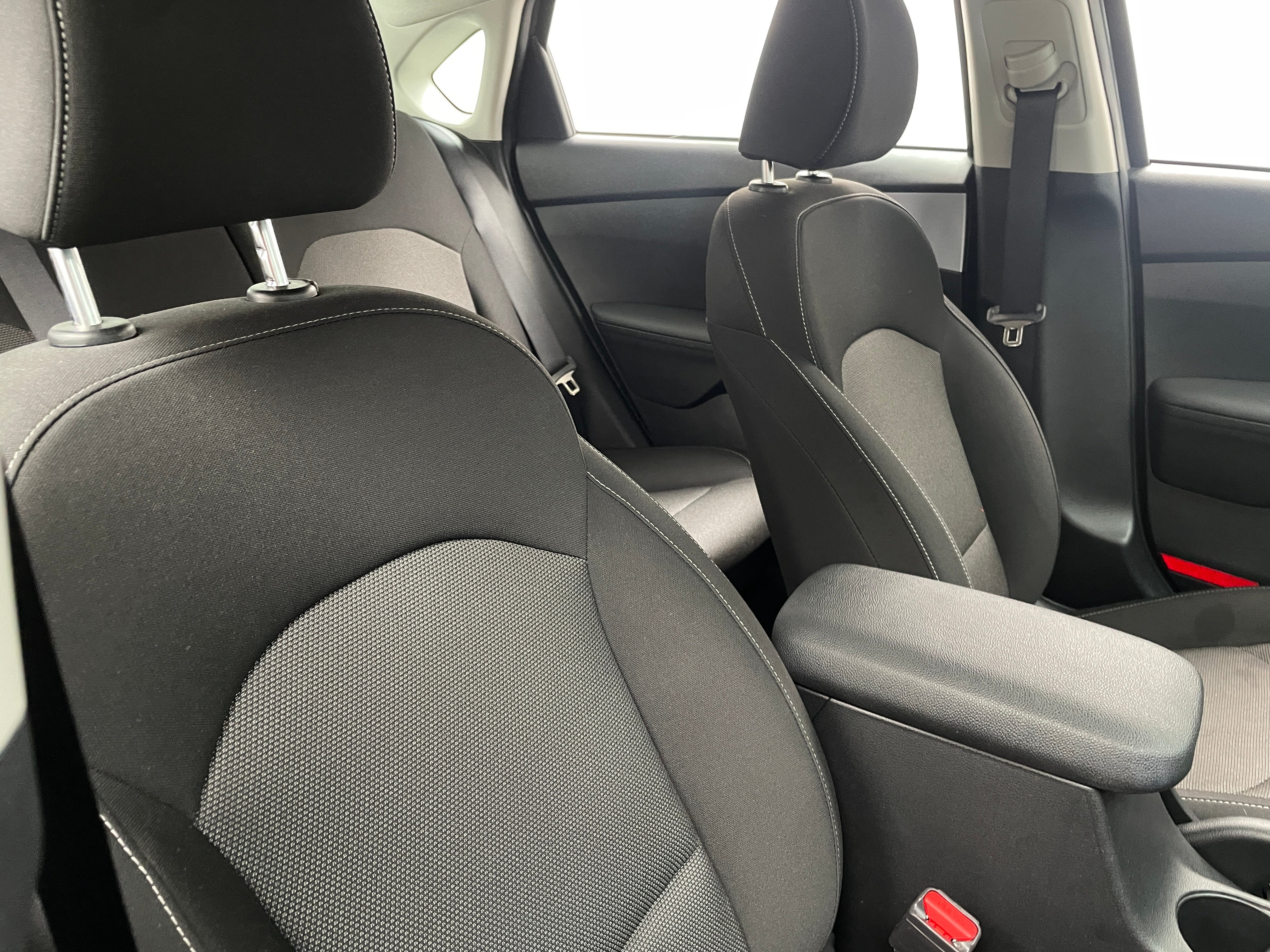2024 Kia Forte LXS 2