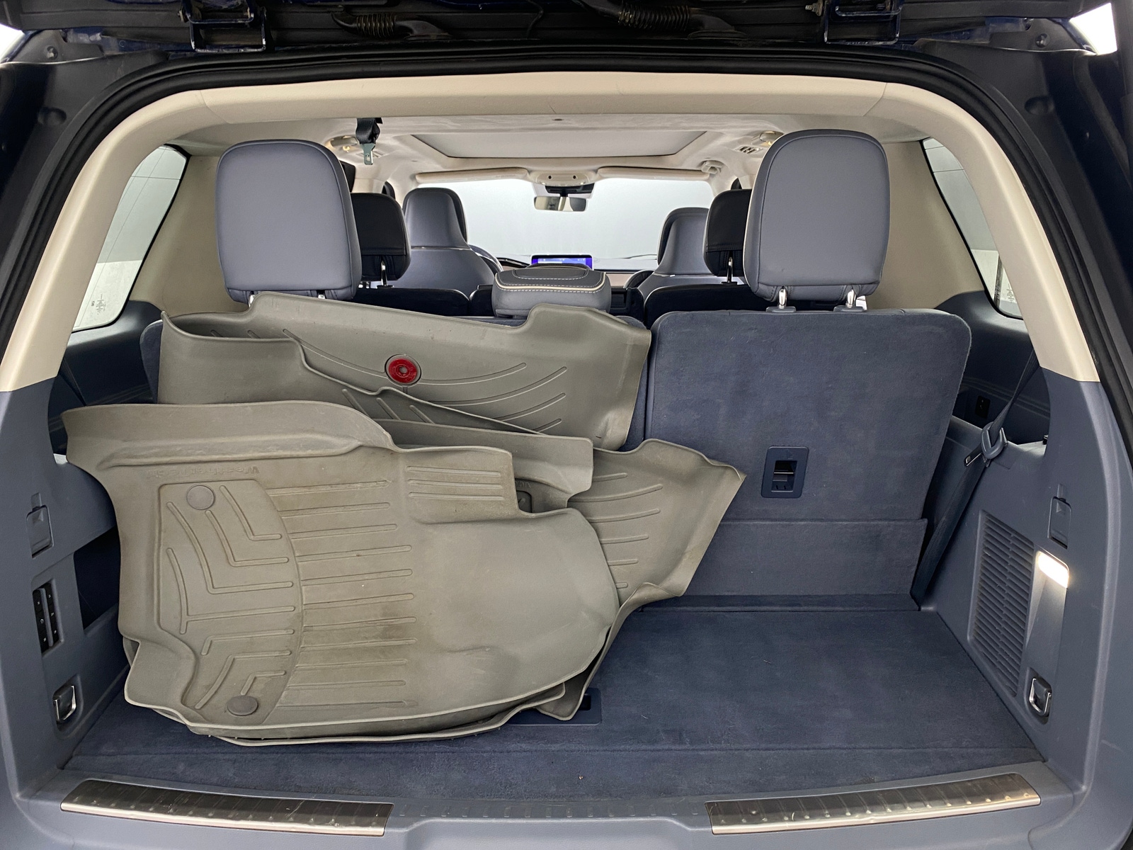 Thumbnail: 2020 Lincoln Navigator - 6