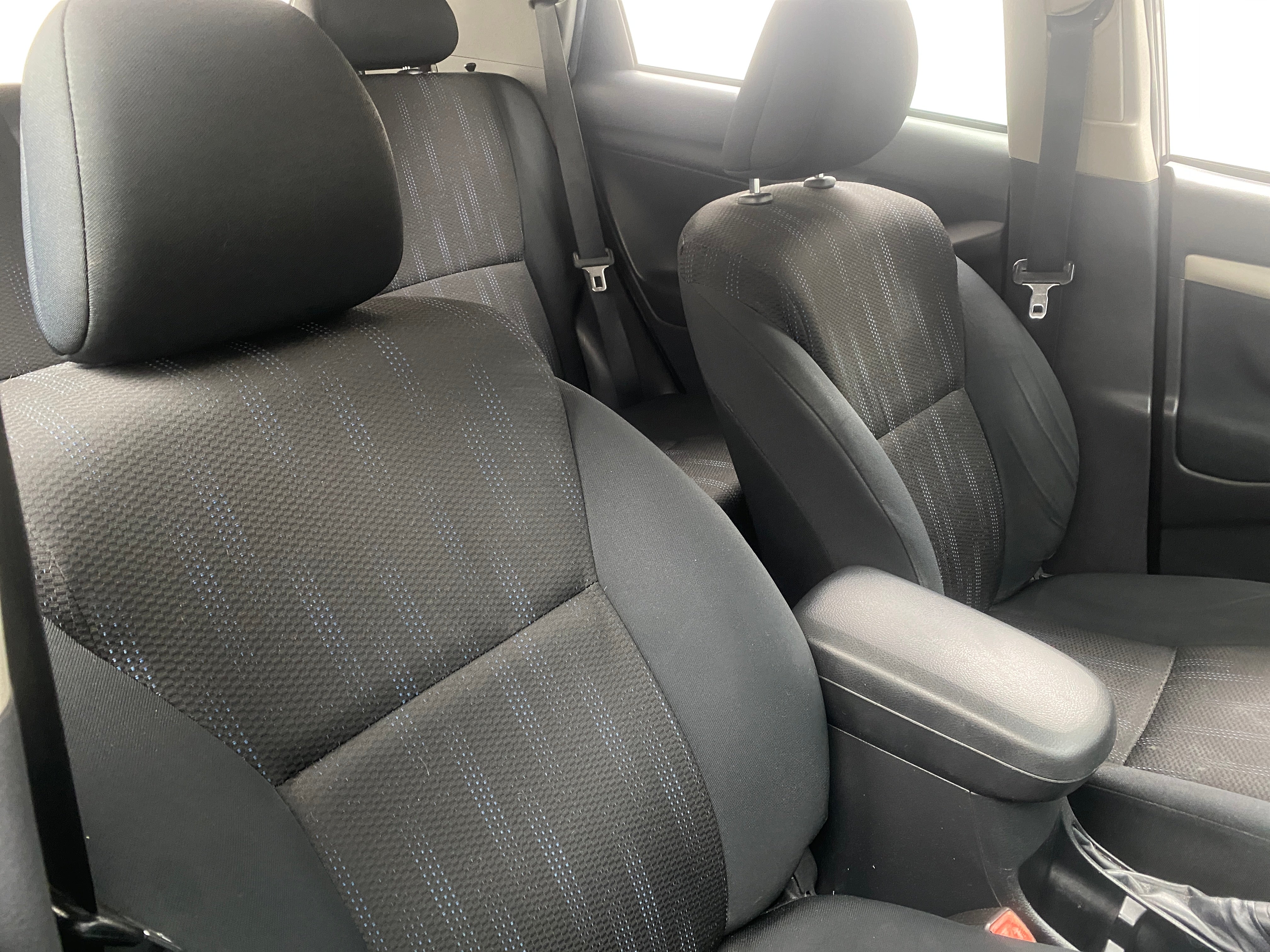 2011 Toyota Matrix S 2