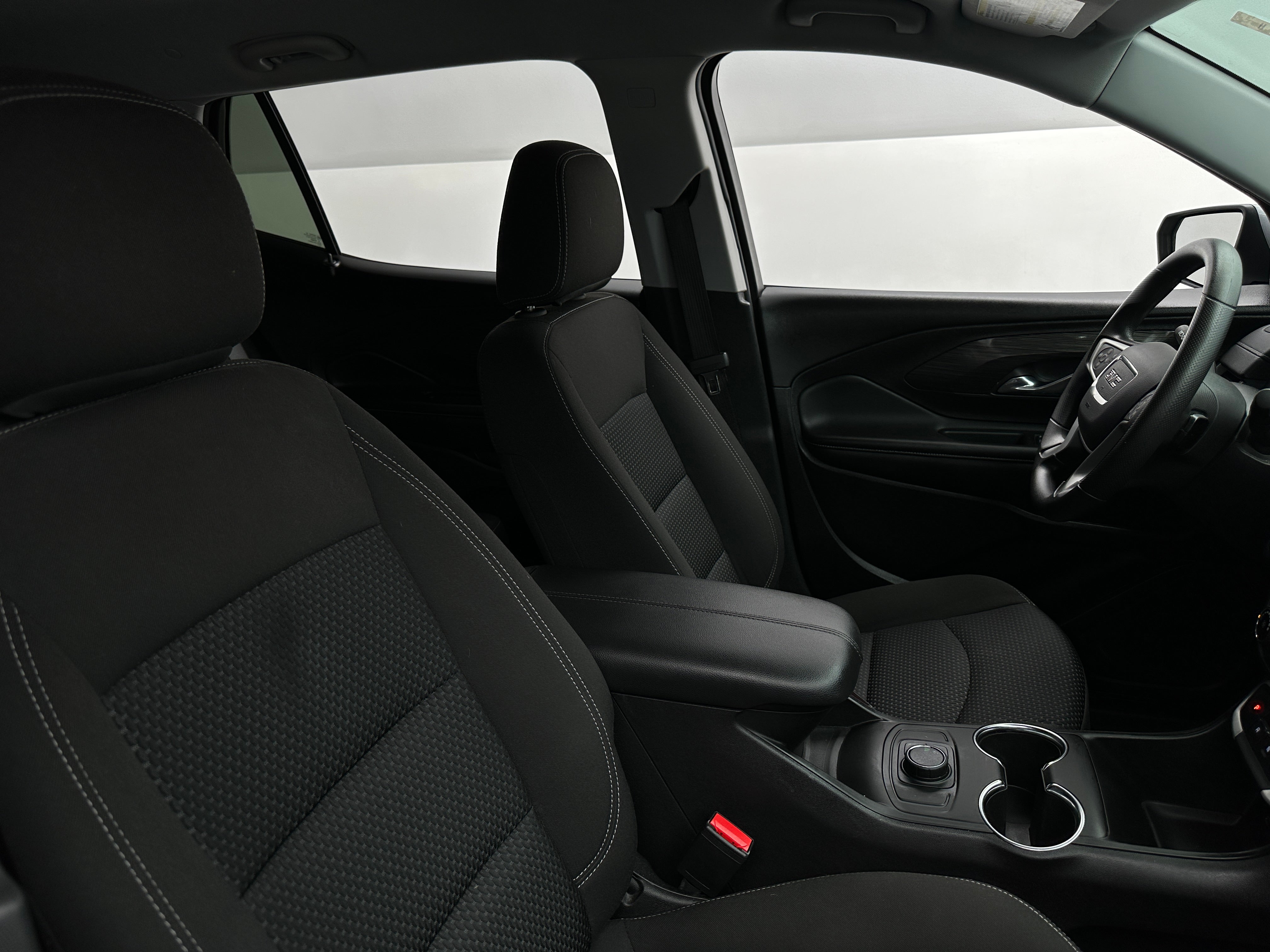 2024 GMC Terrain SLE 2
