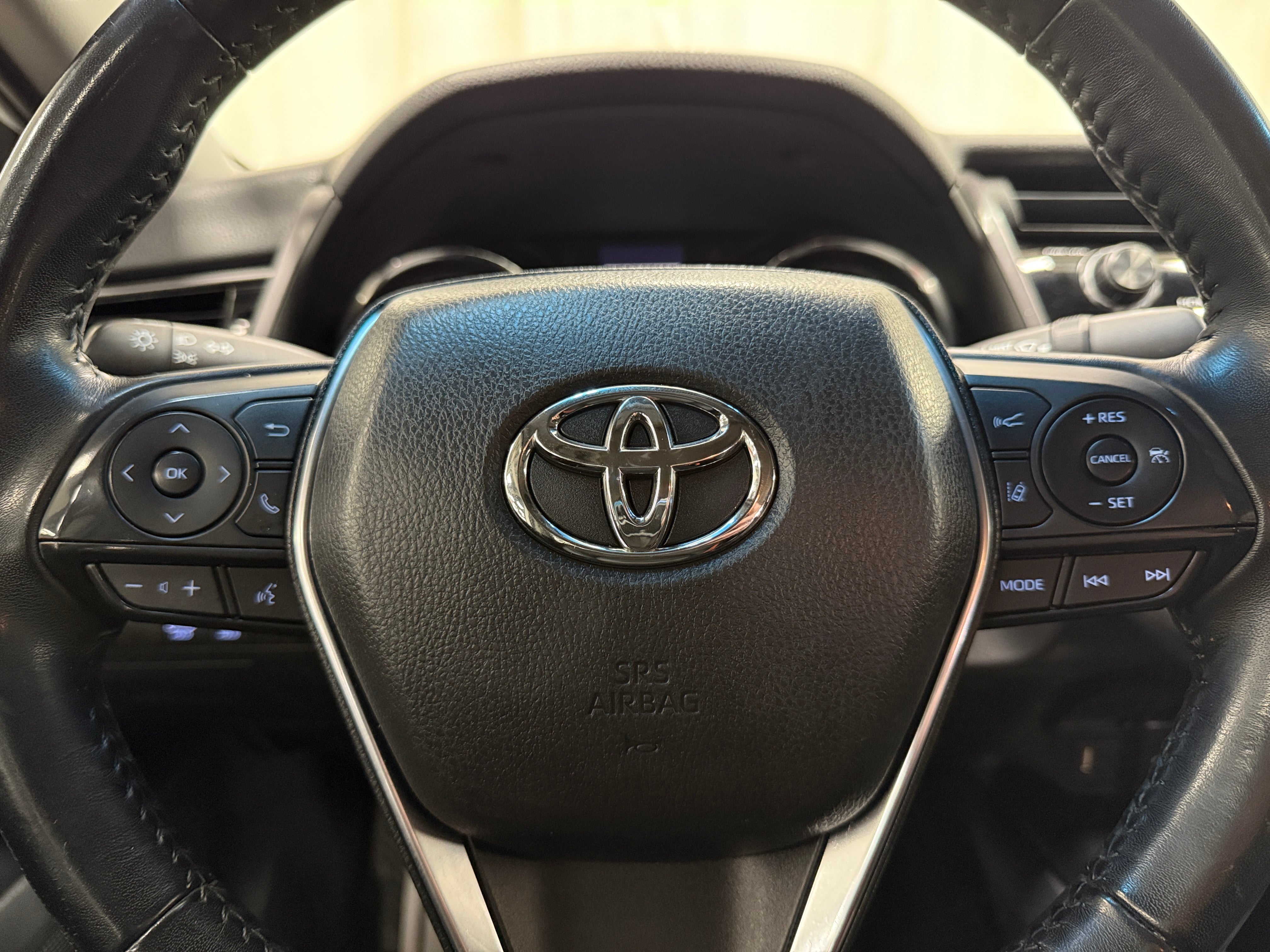 2019 Toyota Camry SE 5