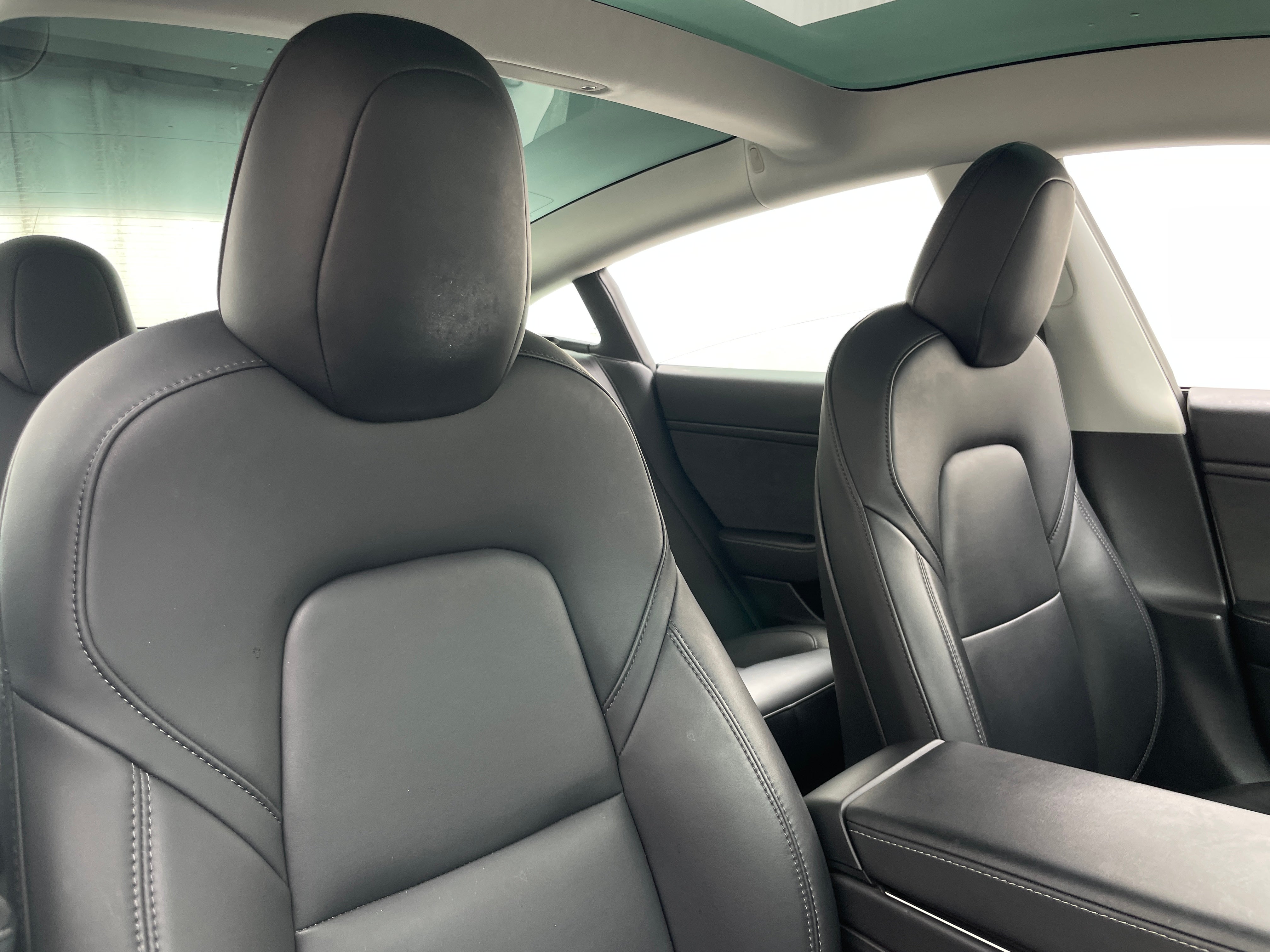 2020 Tesla Model 3 Standard Range 2