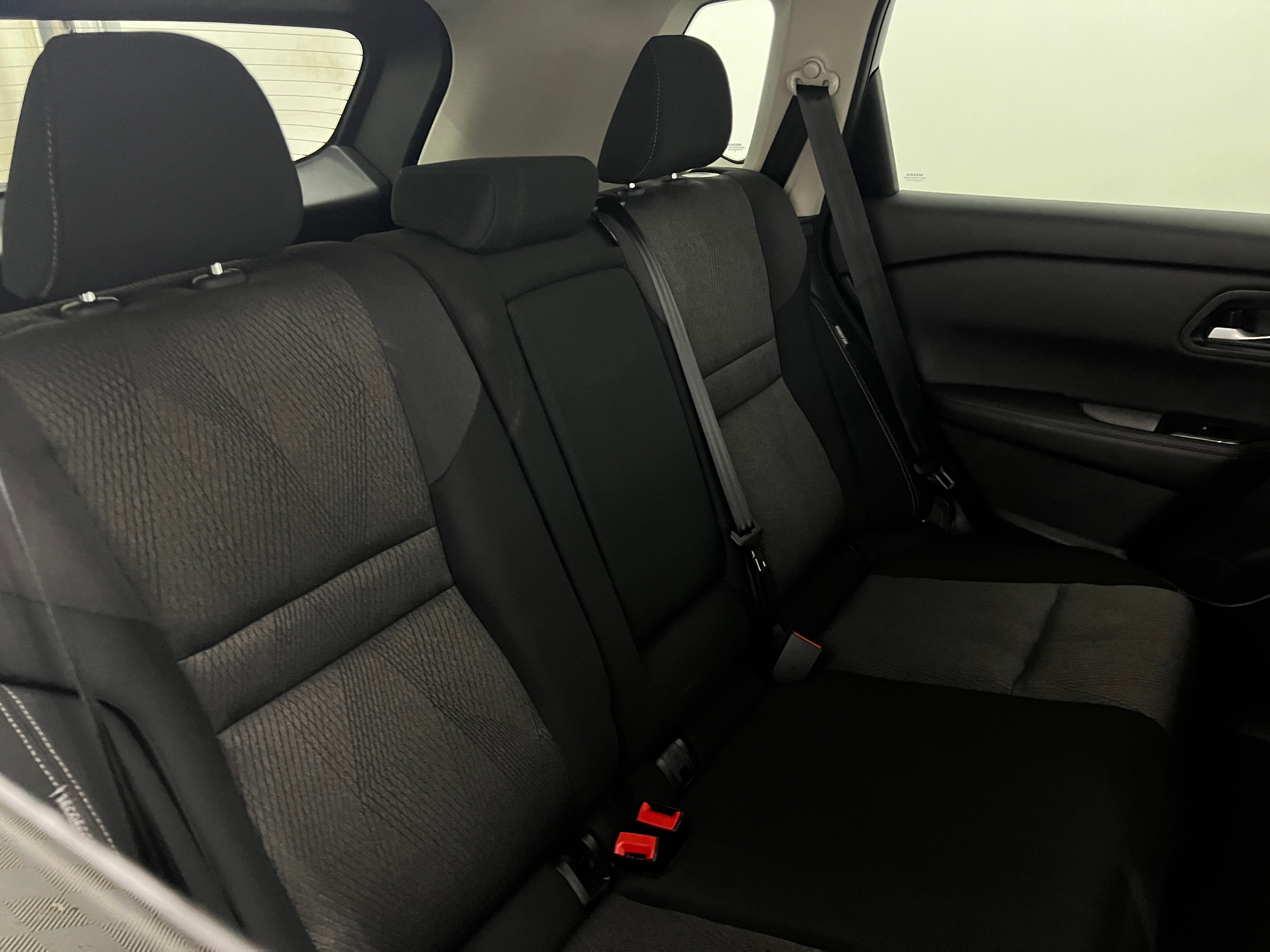 2024 Nissan Rogue SV 6