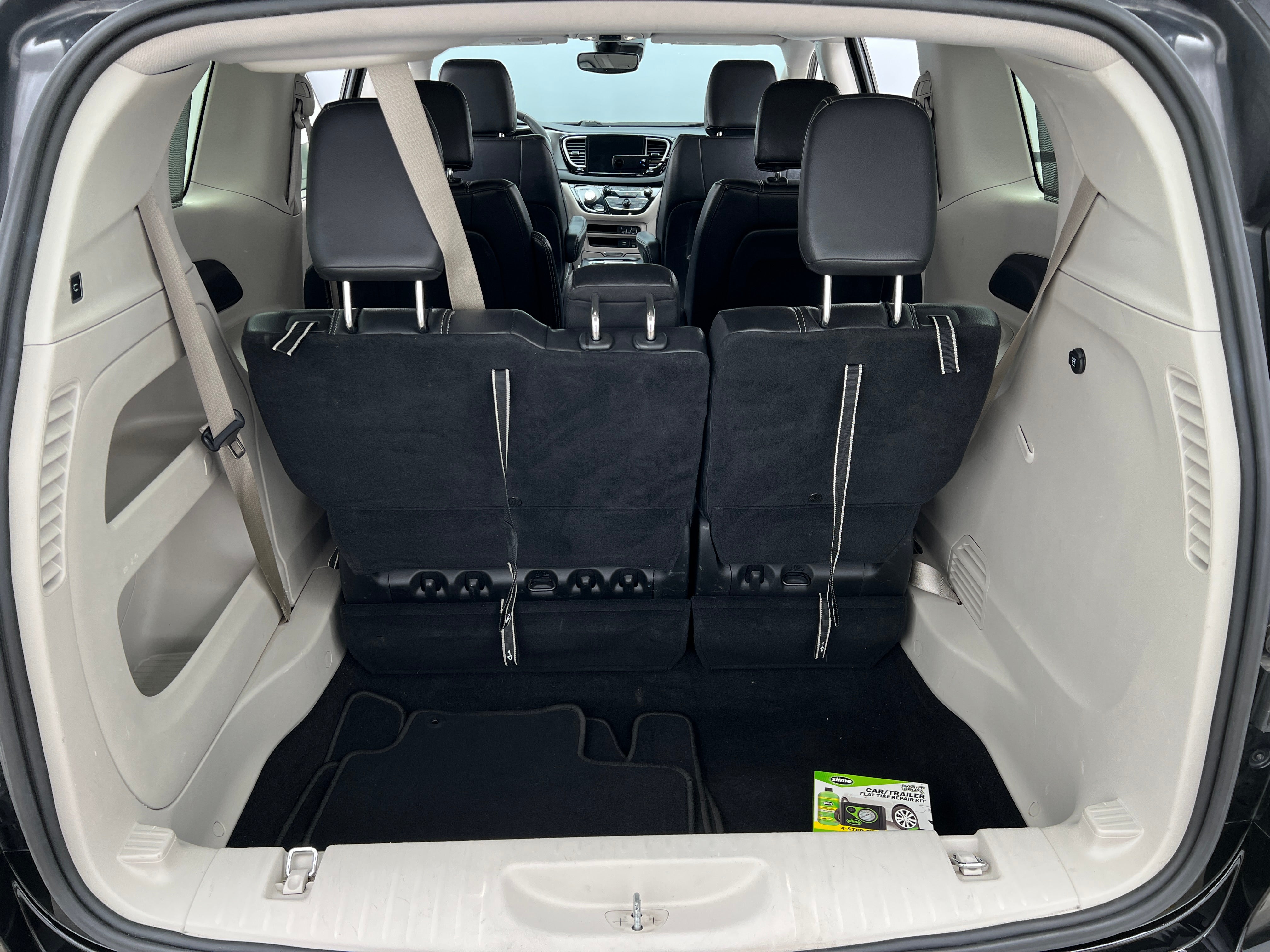 2022 Chrysler Pacifica Touring L 6