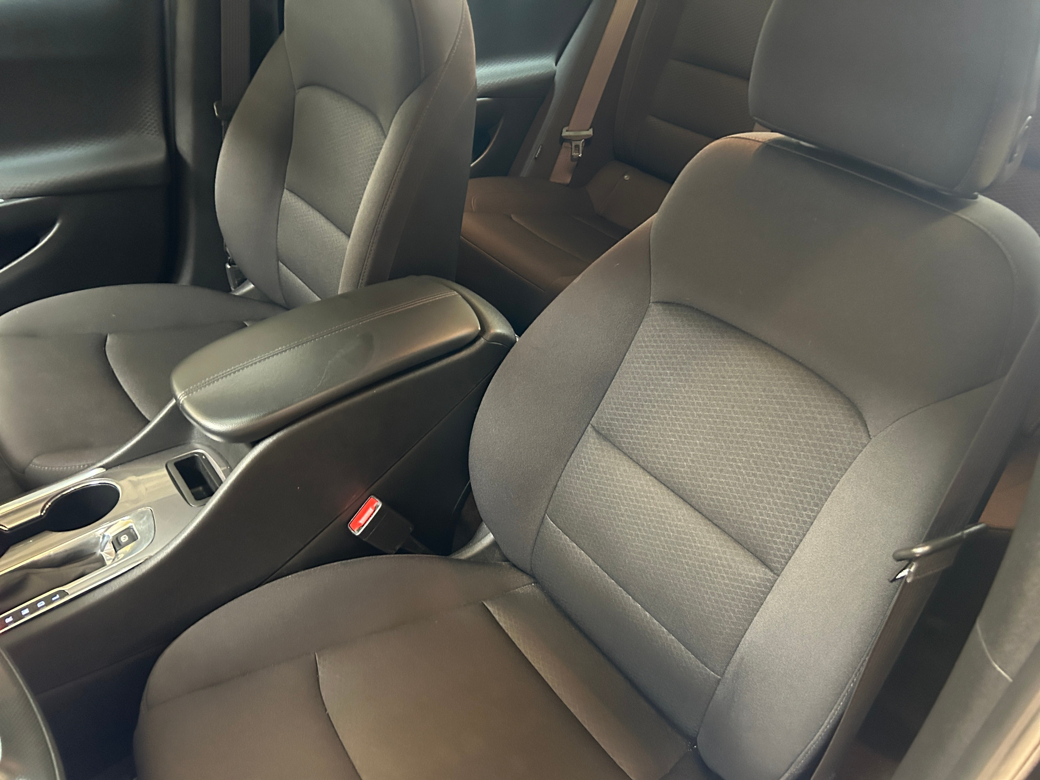 2023 Chevrolet Malibu LT 2
