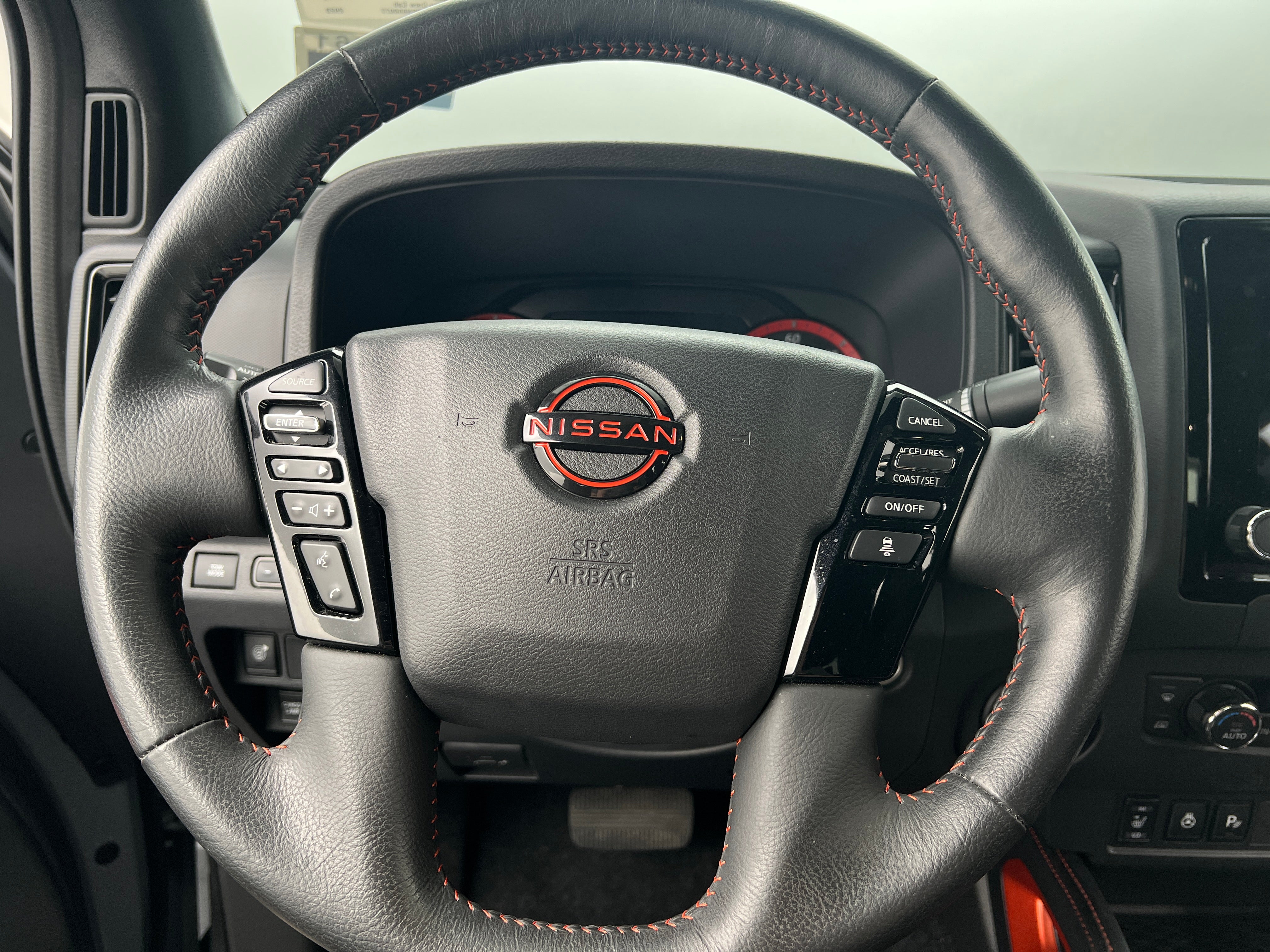 2023 Nissan Frontier PRO-4X 5