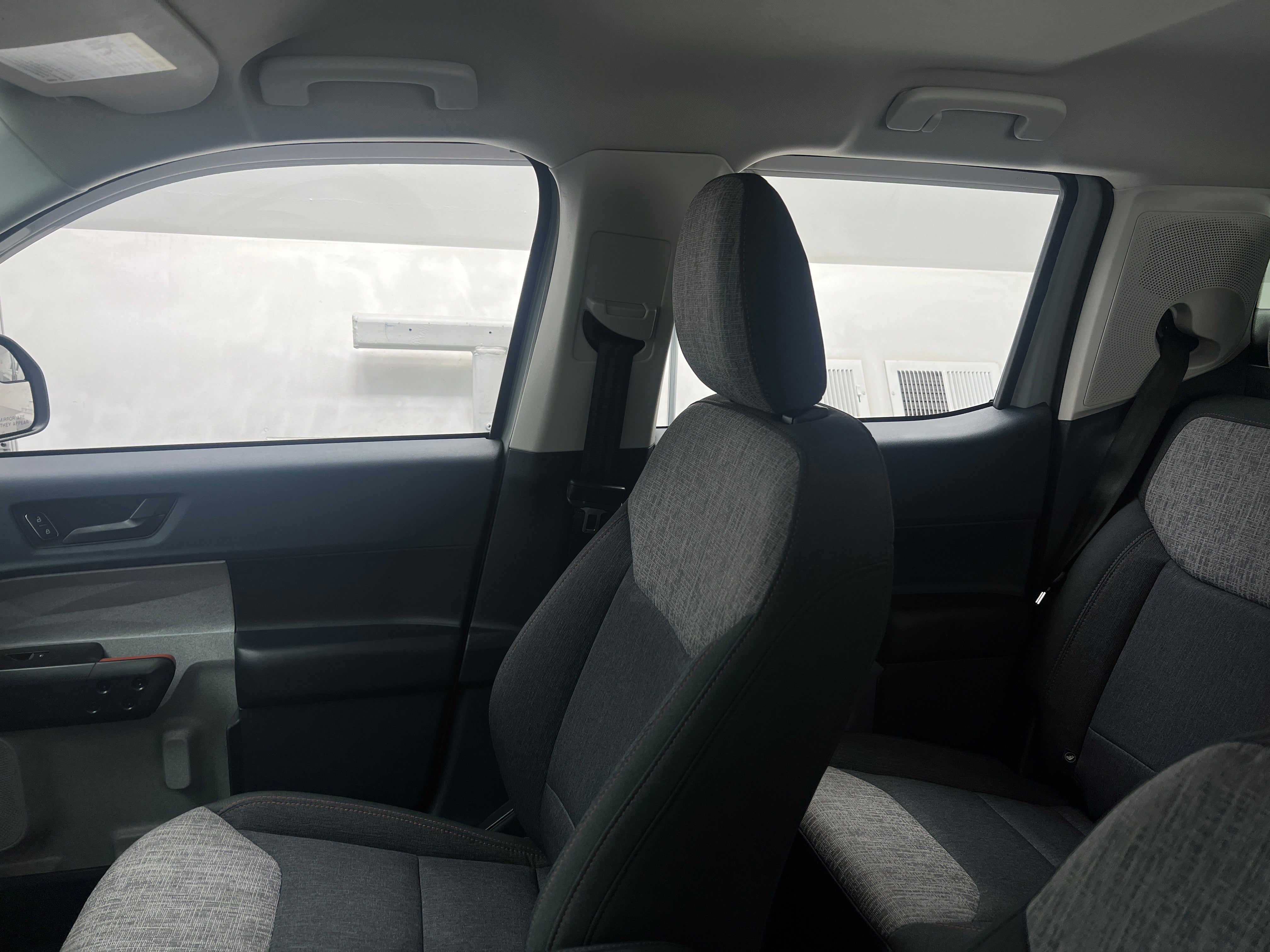 2023 Ford Maverick XLT 2