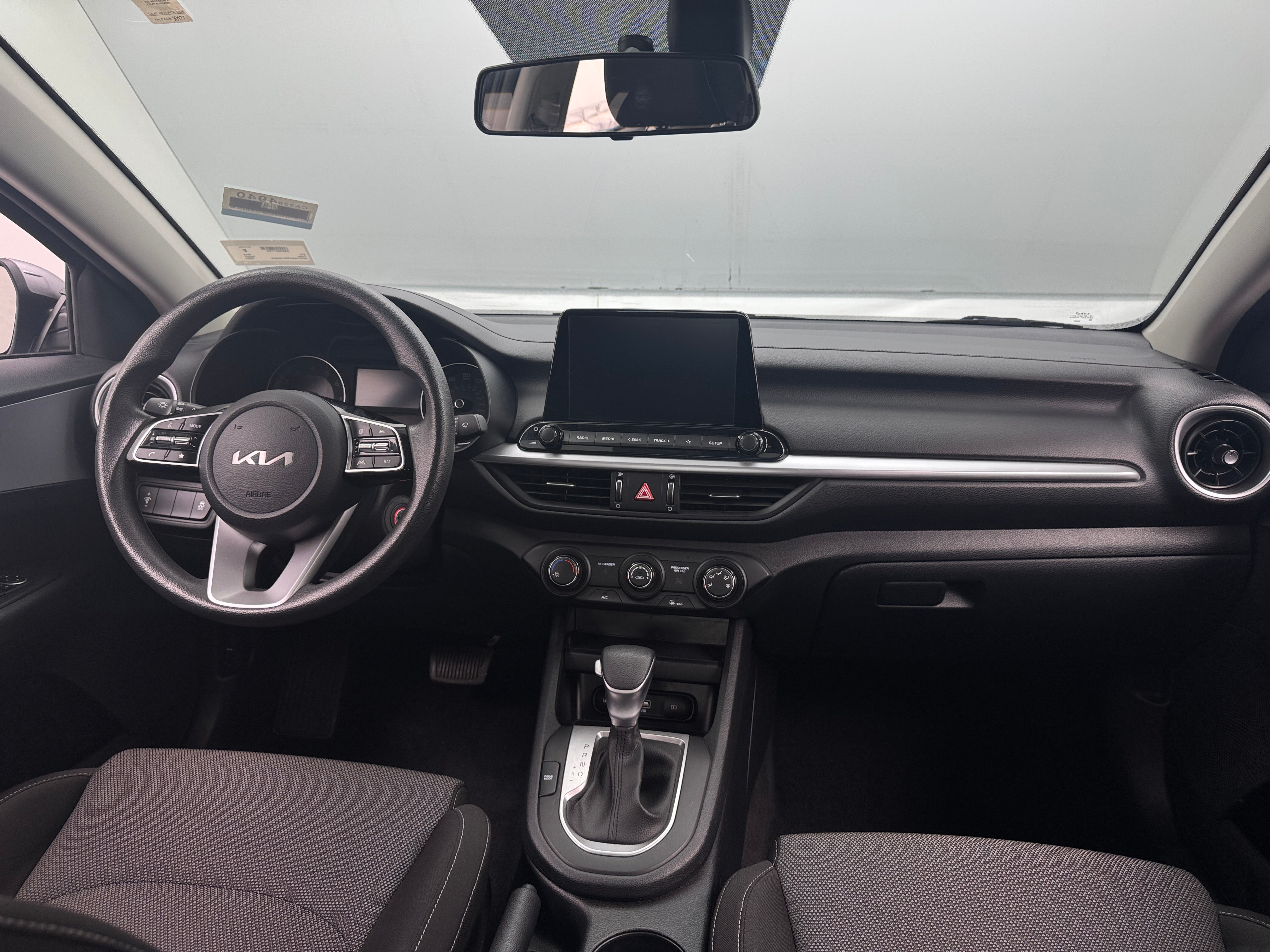 2024 Kia Forte LX 3