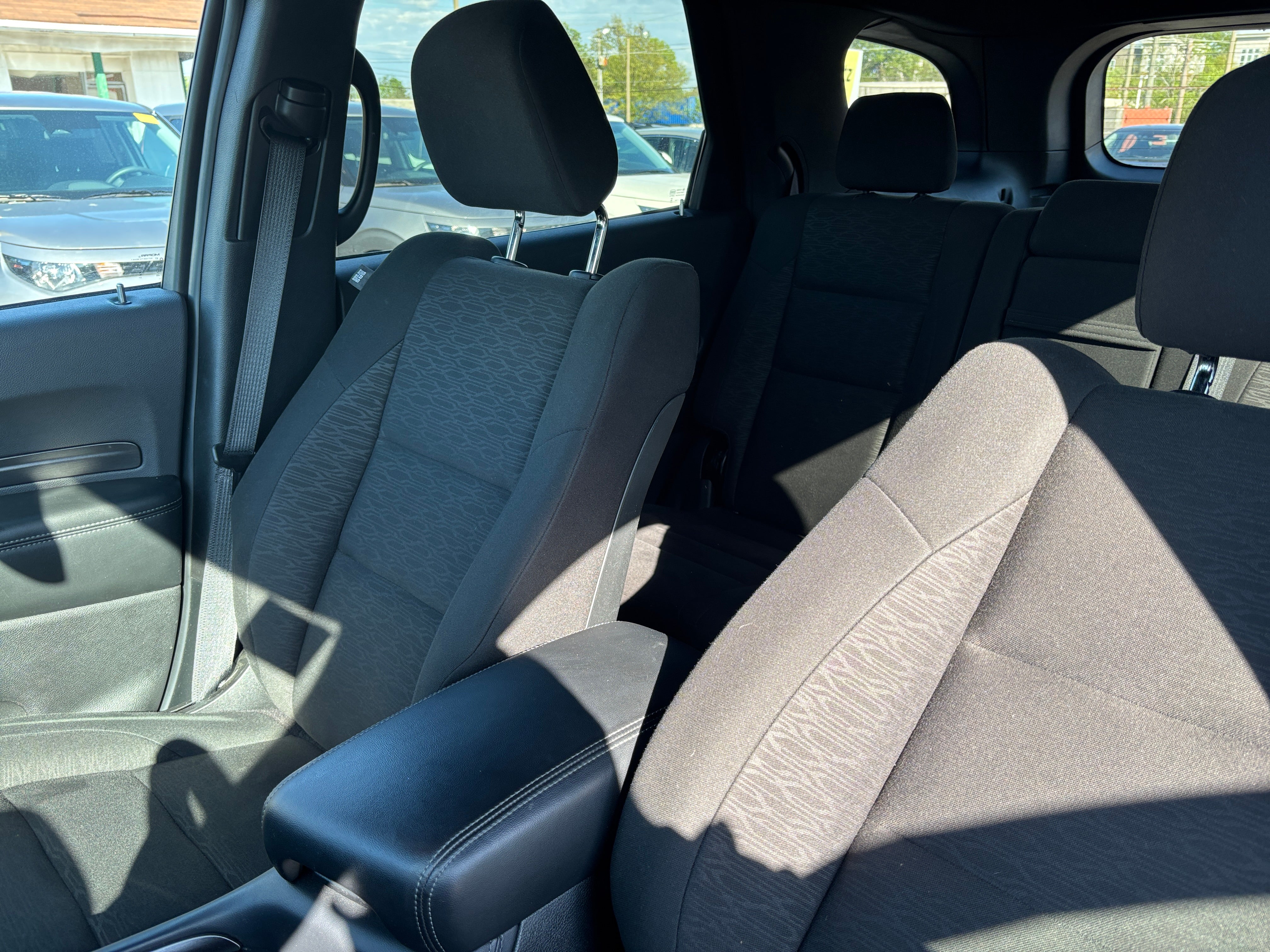 2024 Dodge Durango SXT 2