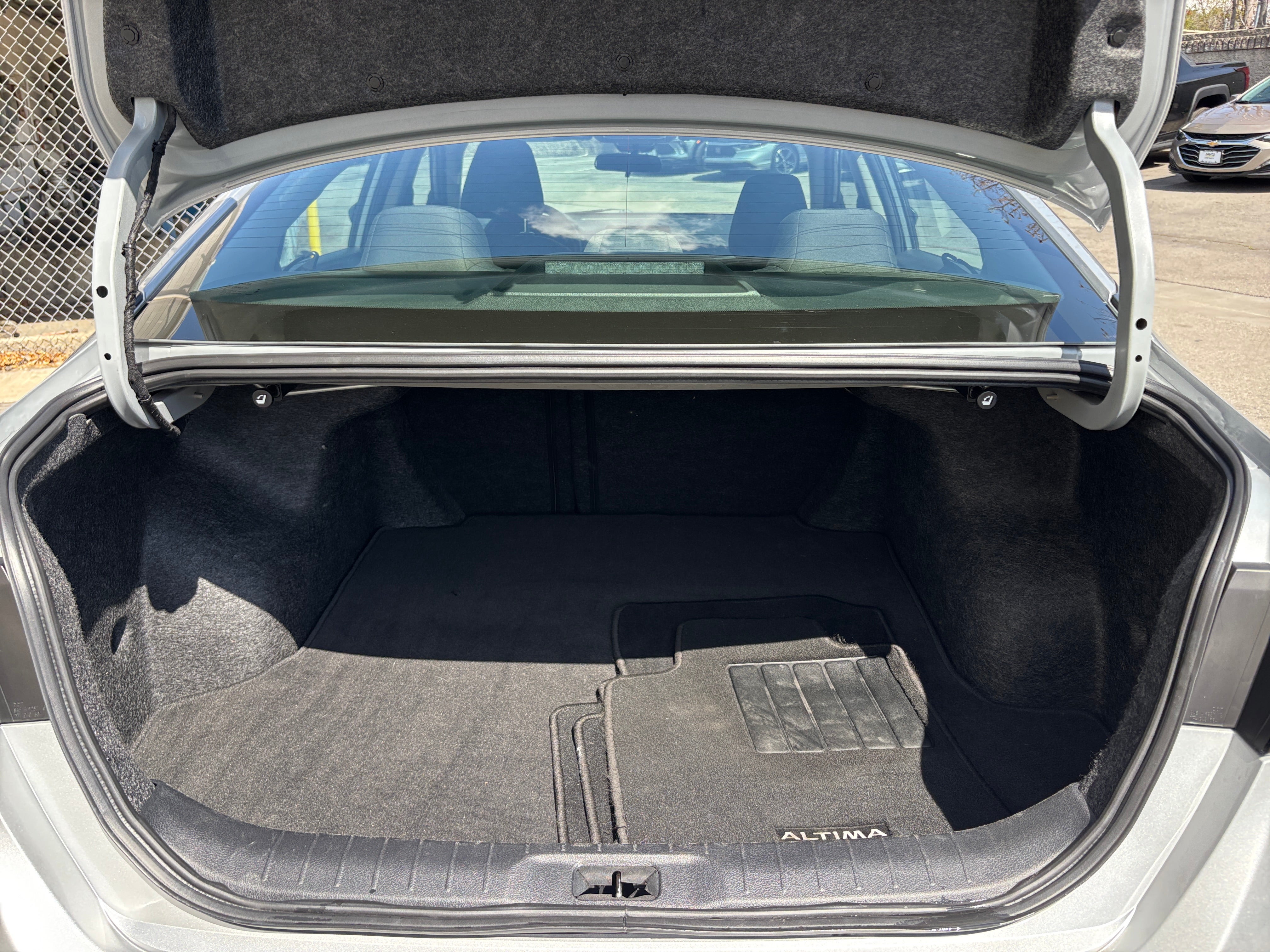 2024 Nissan Altima S 6