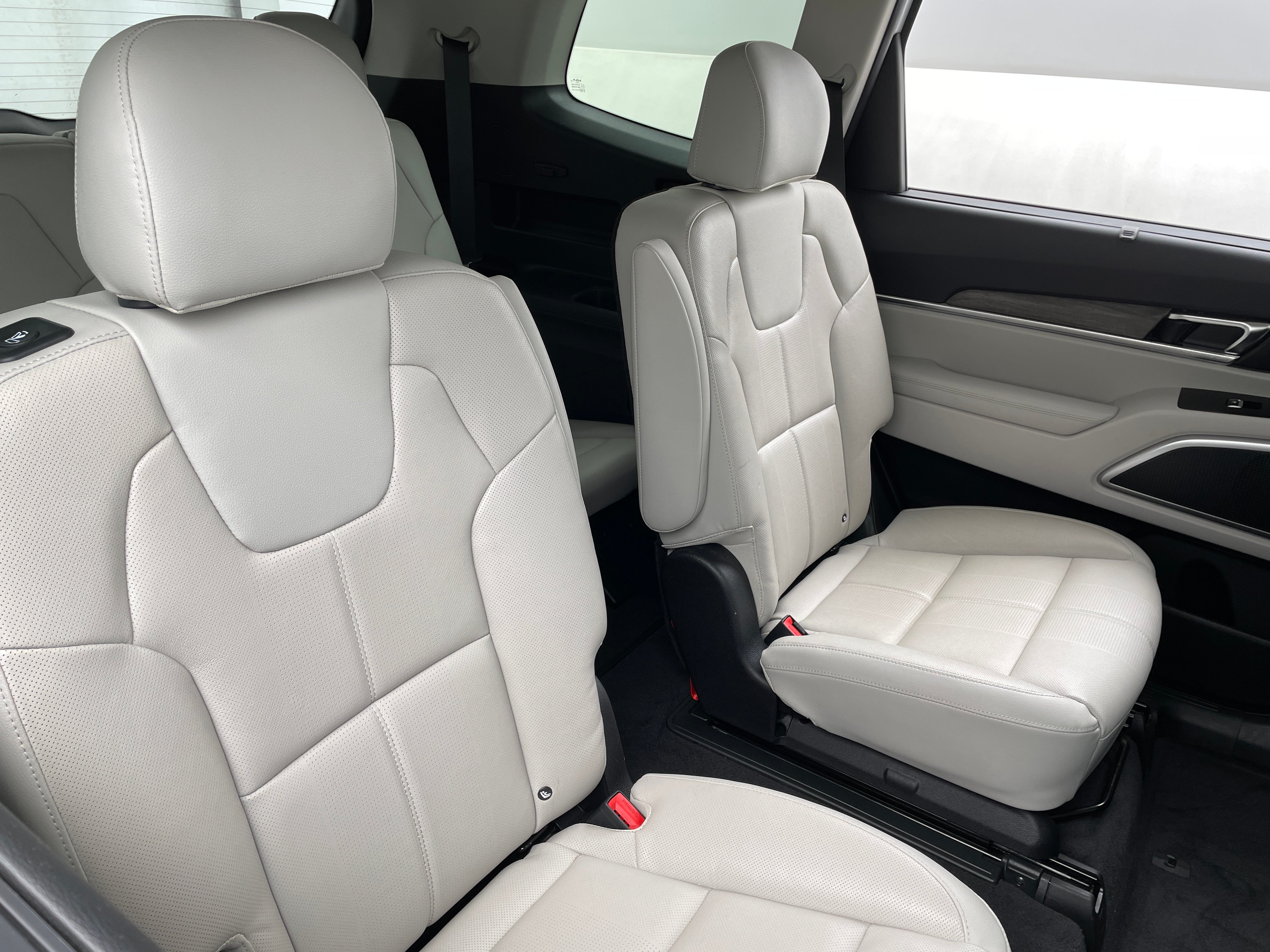 2022 Kia Telluride EX 5