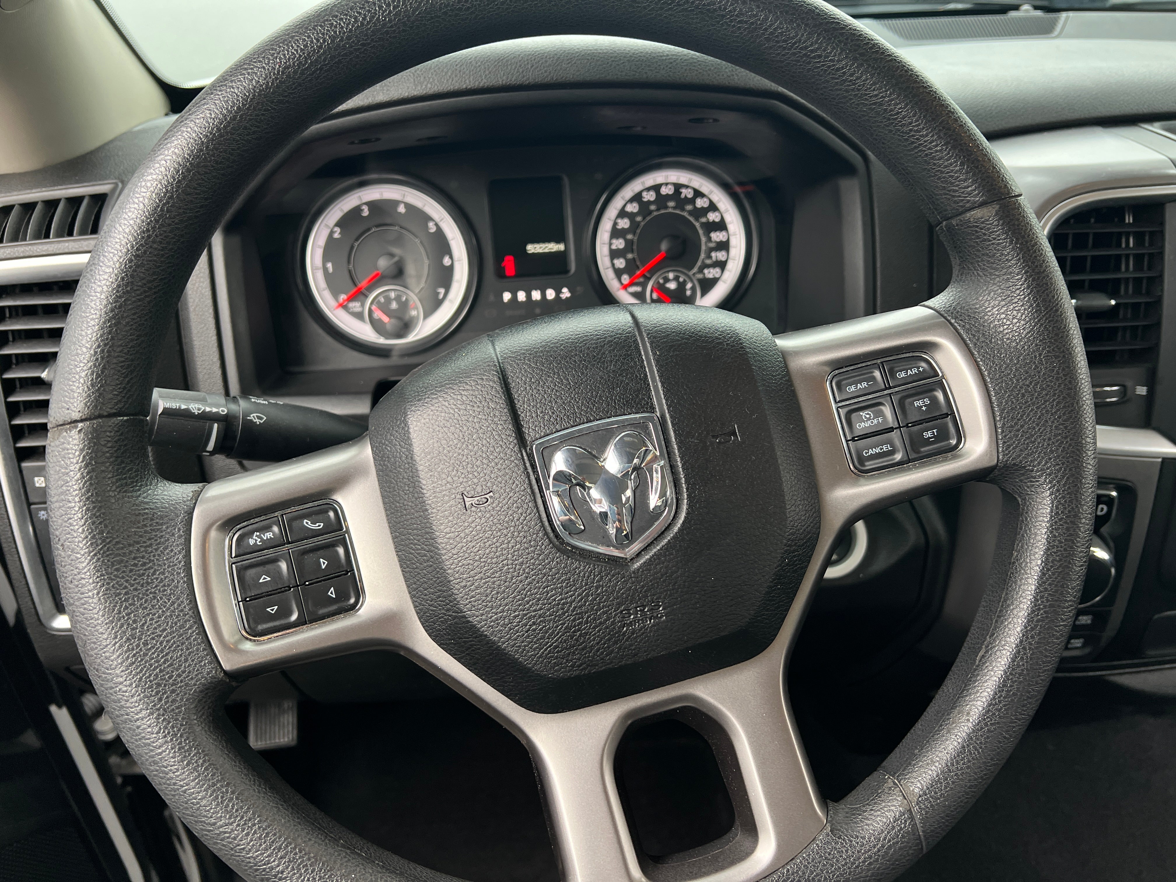 2022 RAM 1500 Classic SLT 5