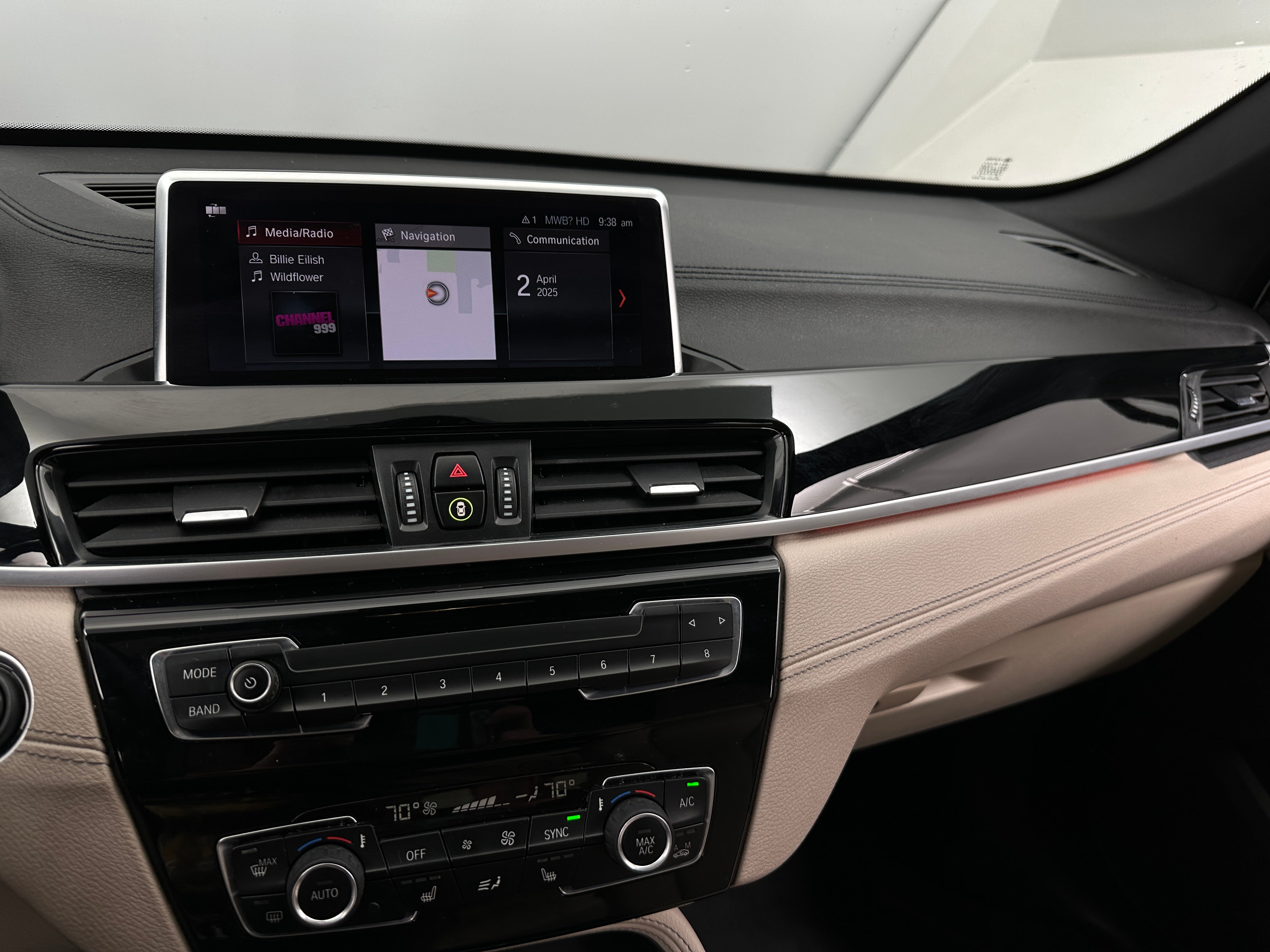 2021 BMW X1 xDrive28i 3
