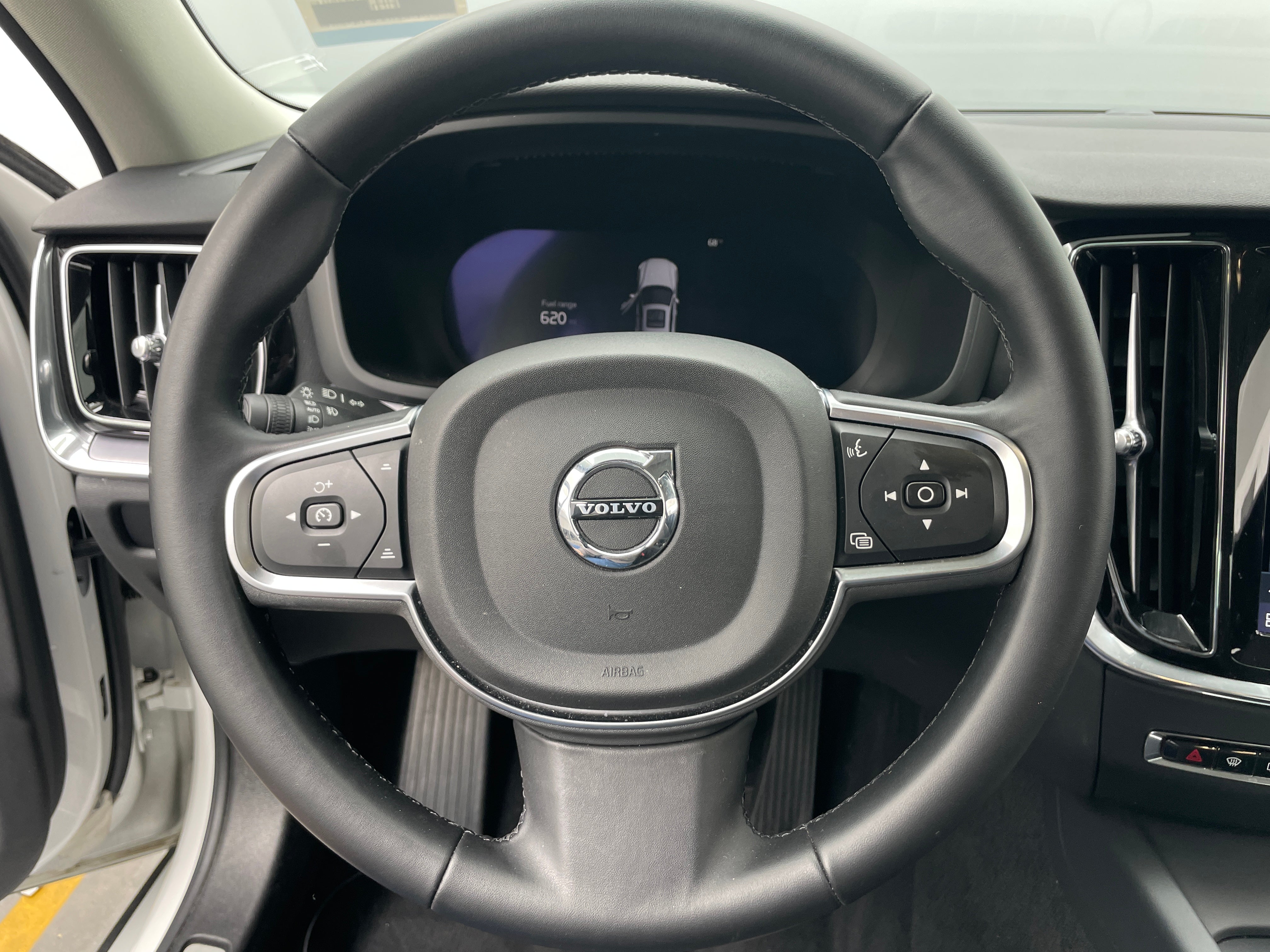 2024 Volvo S60 B5 Core 5