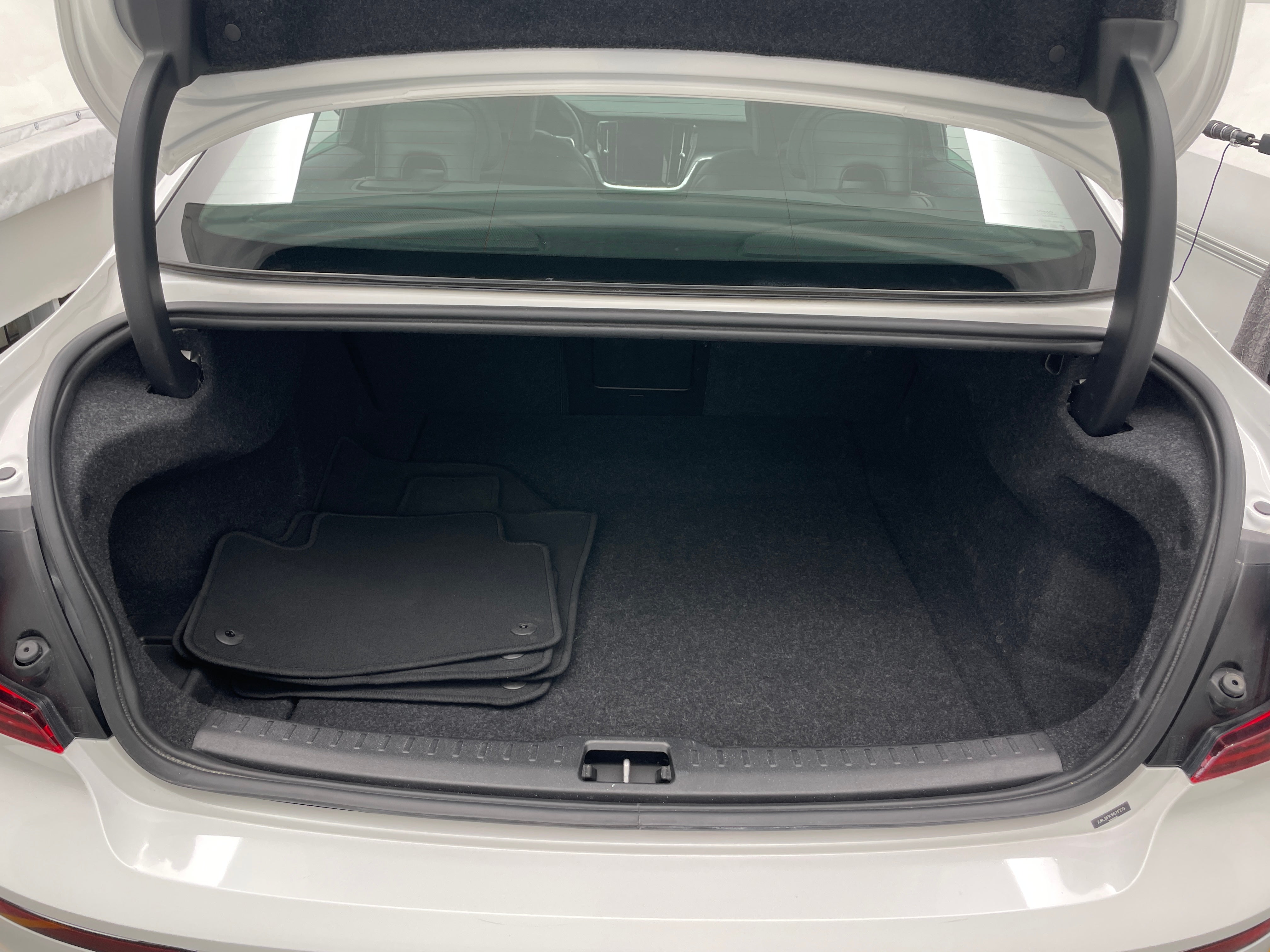 2024 Volvo S60 B5 Core 7
