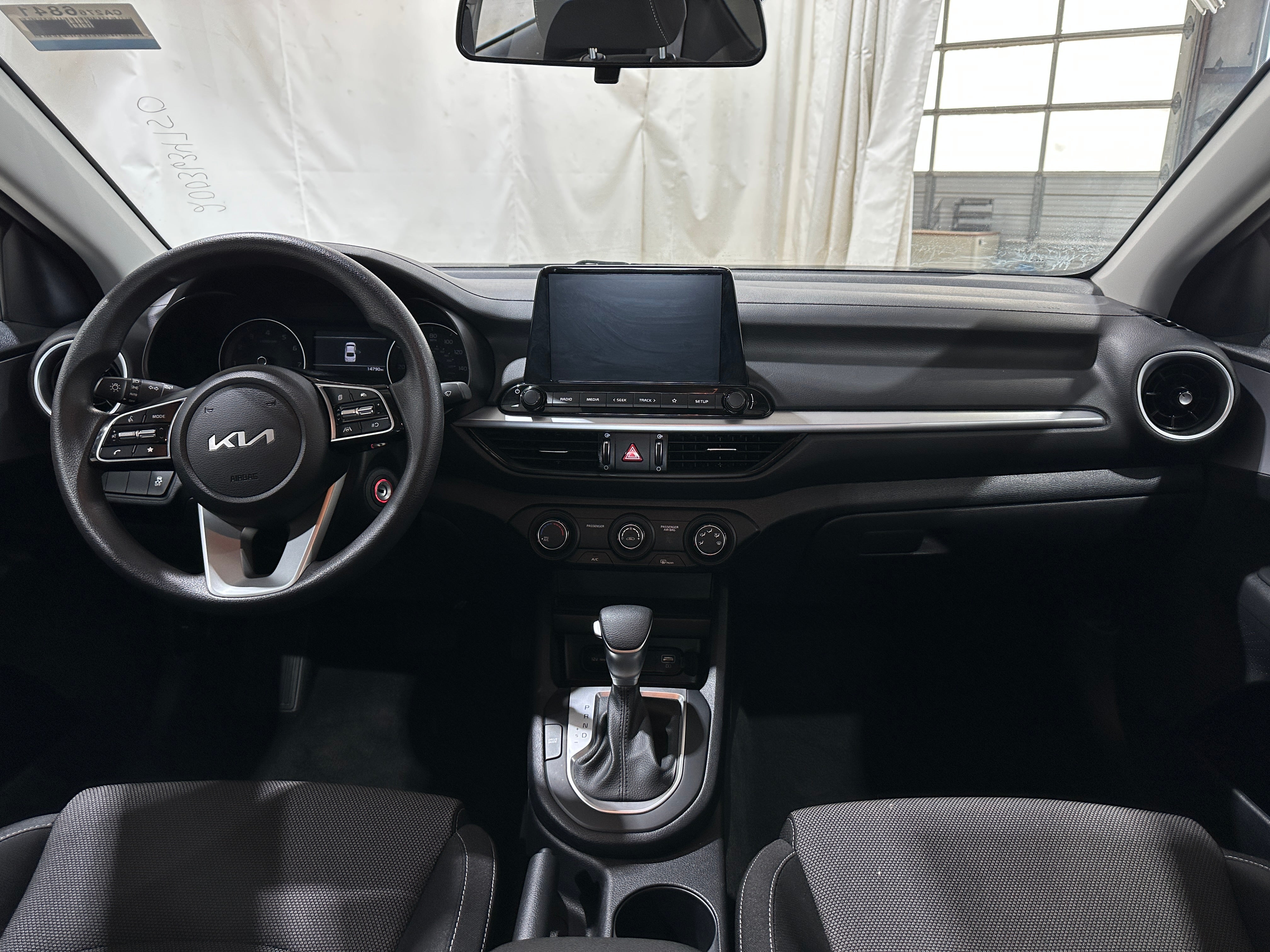 2024 Kia Forte LXS 3