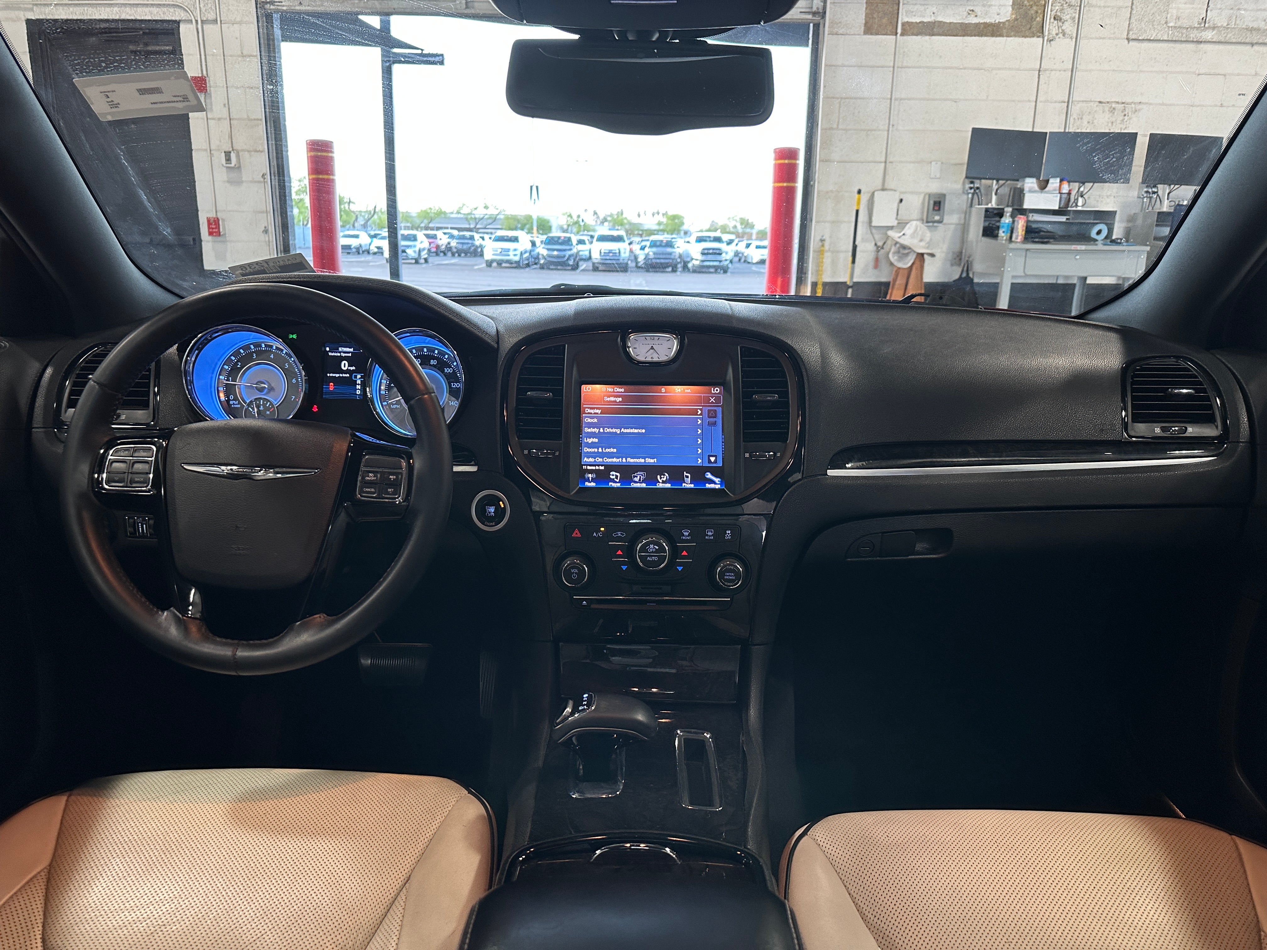 2014 Chrysler 300  3