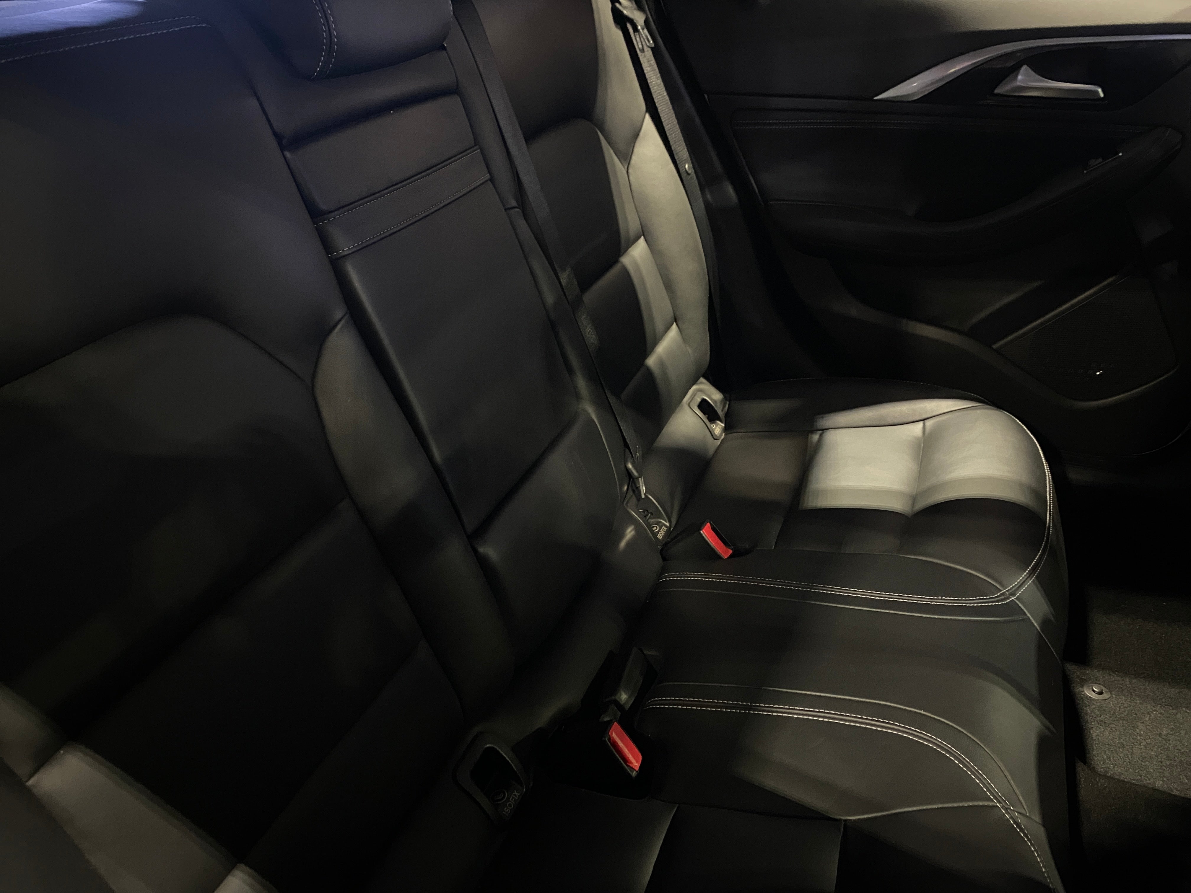 2018 INFINITI QX30 Premium 6