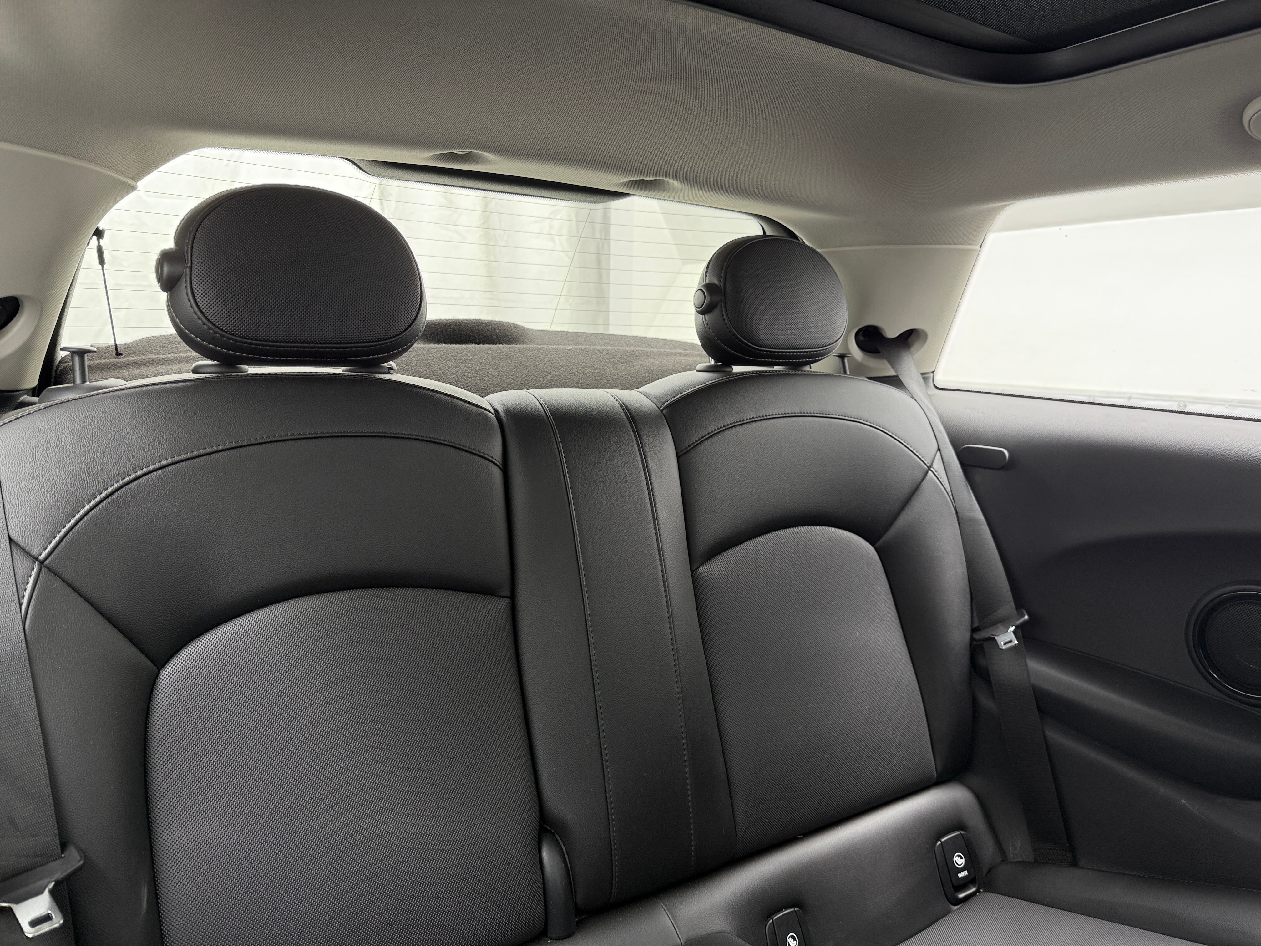 2014 MINI Cooper Hardtop  5