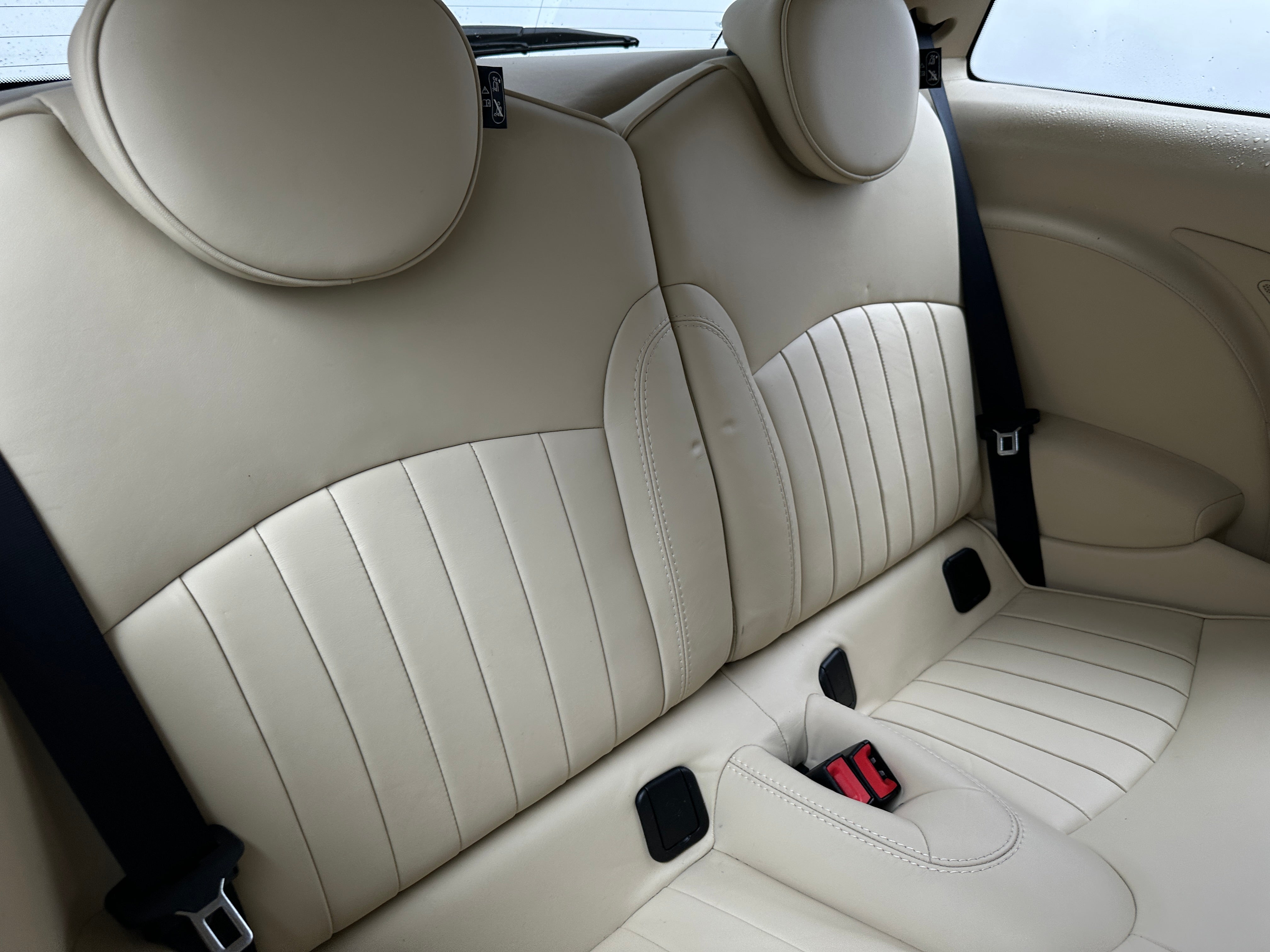 2012 MINI Cooper Hardtop S 5