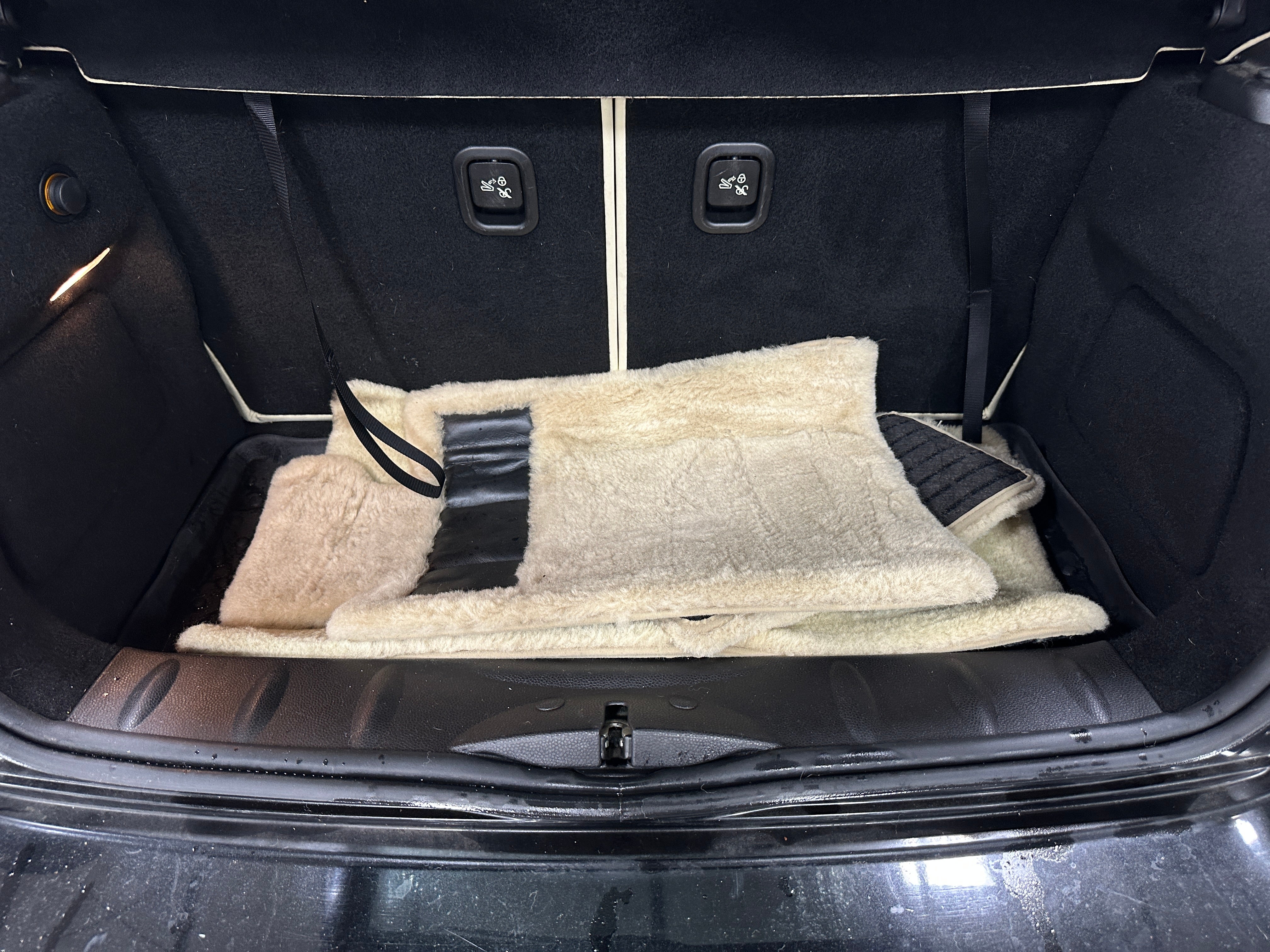 2012 MINI Cooper Hardtop S 6