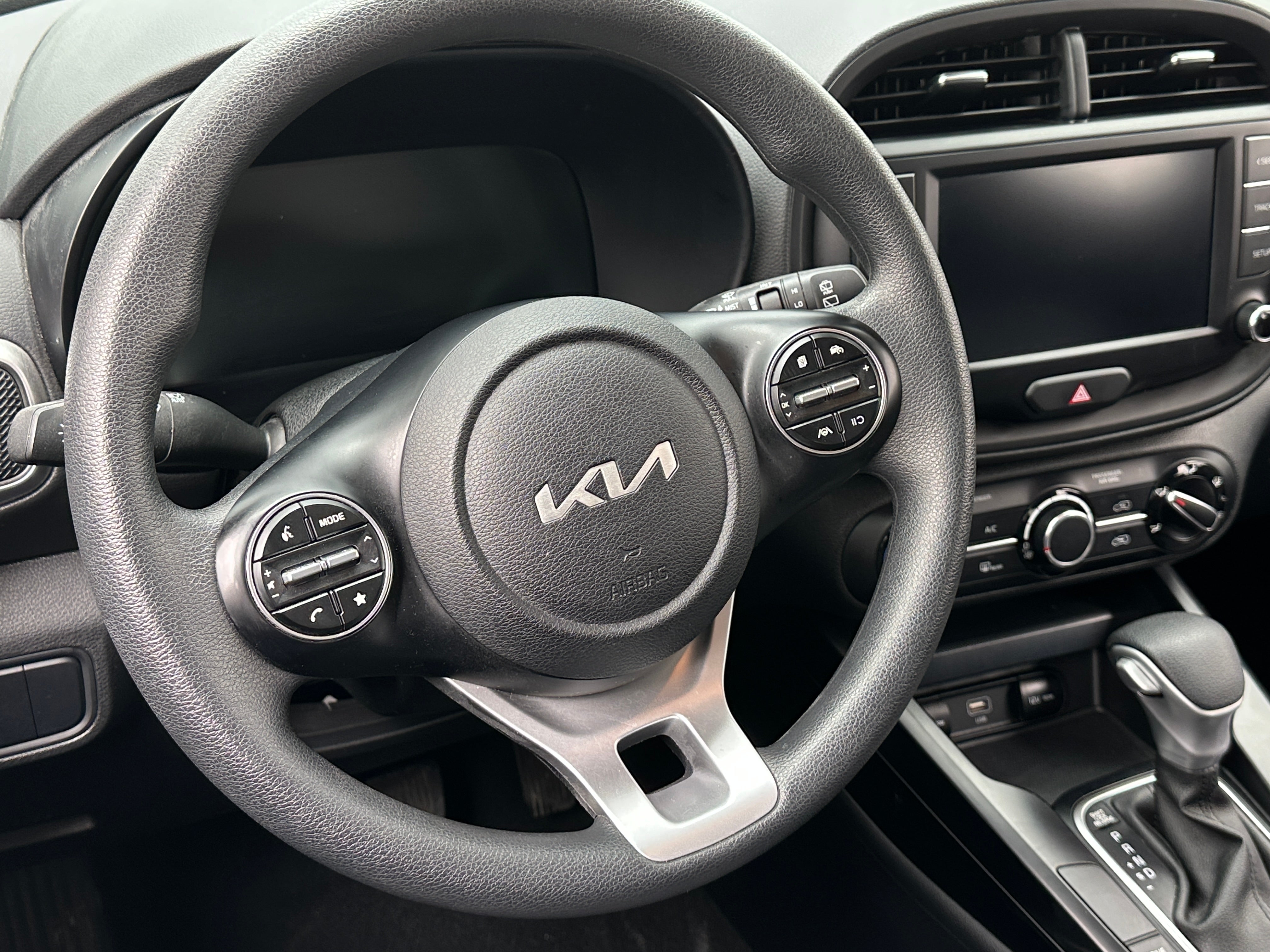 2024 Kia Soul LX 5