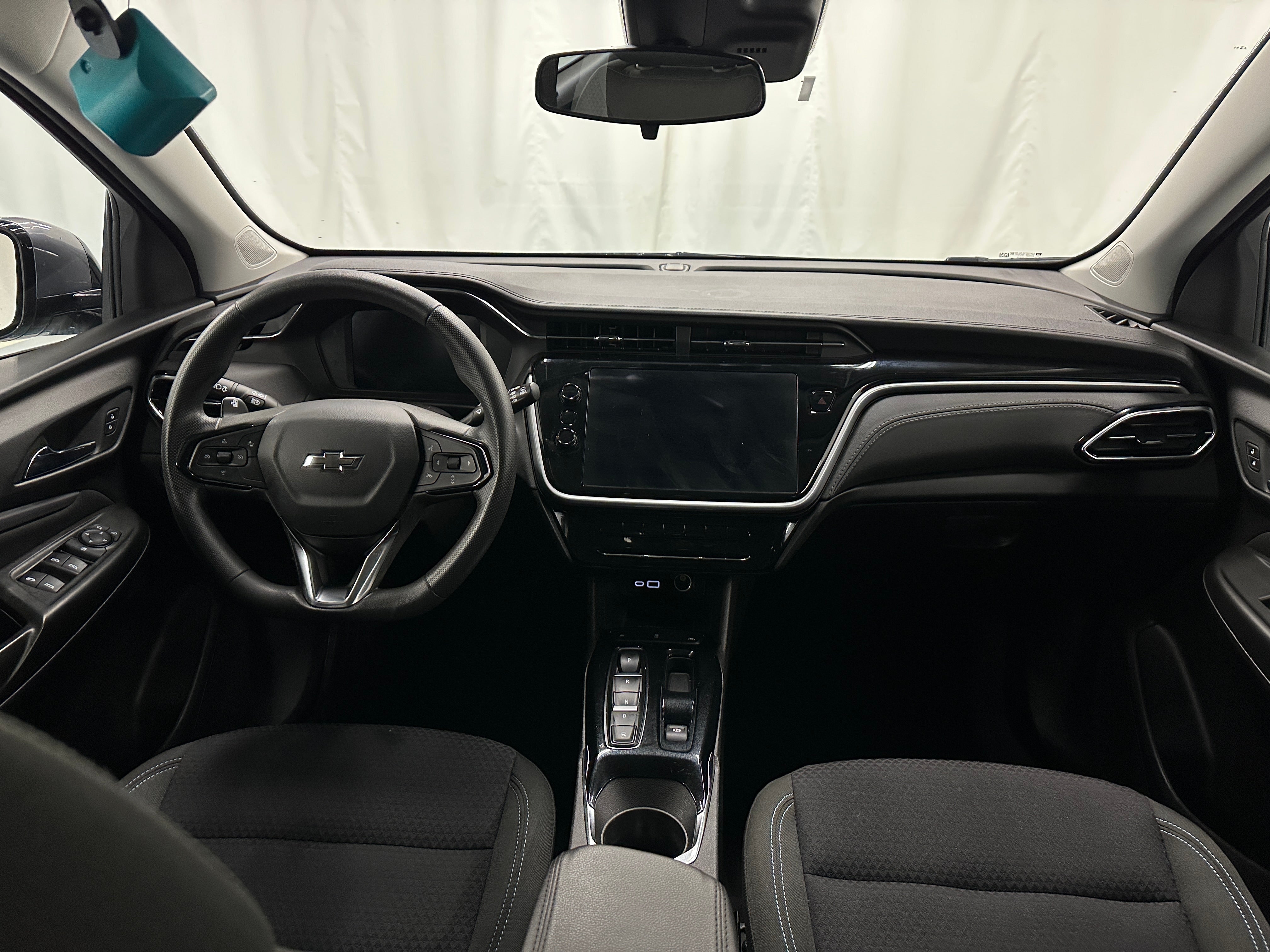 2023 Chevrolet Bolt EUV LT 3